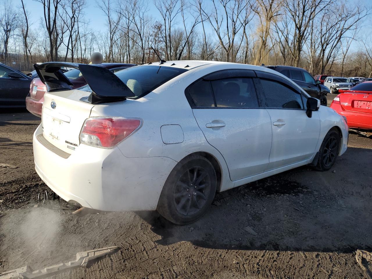 Photo 2 VIN: JF1GJAC65CH022427 - SUBARU IMPREZA 