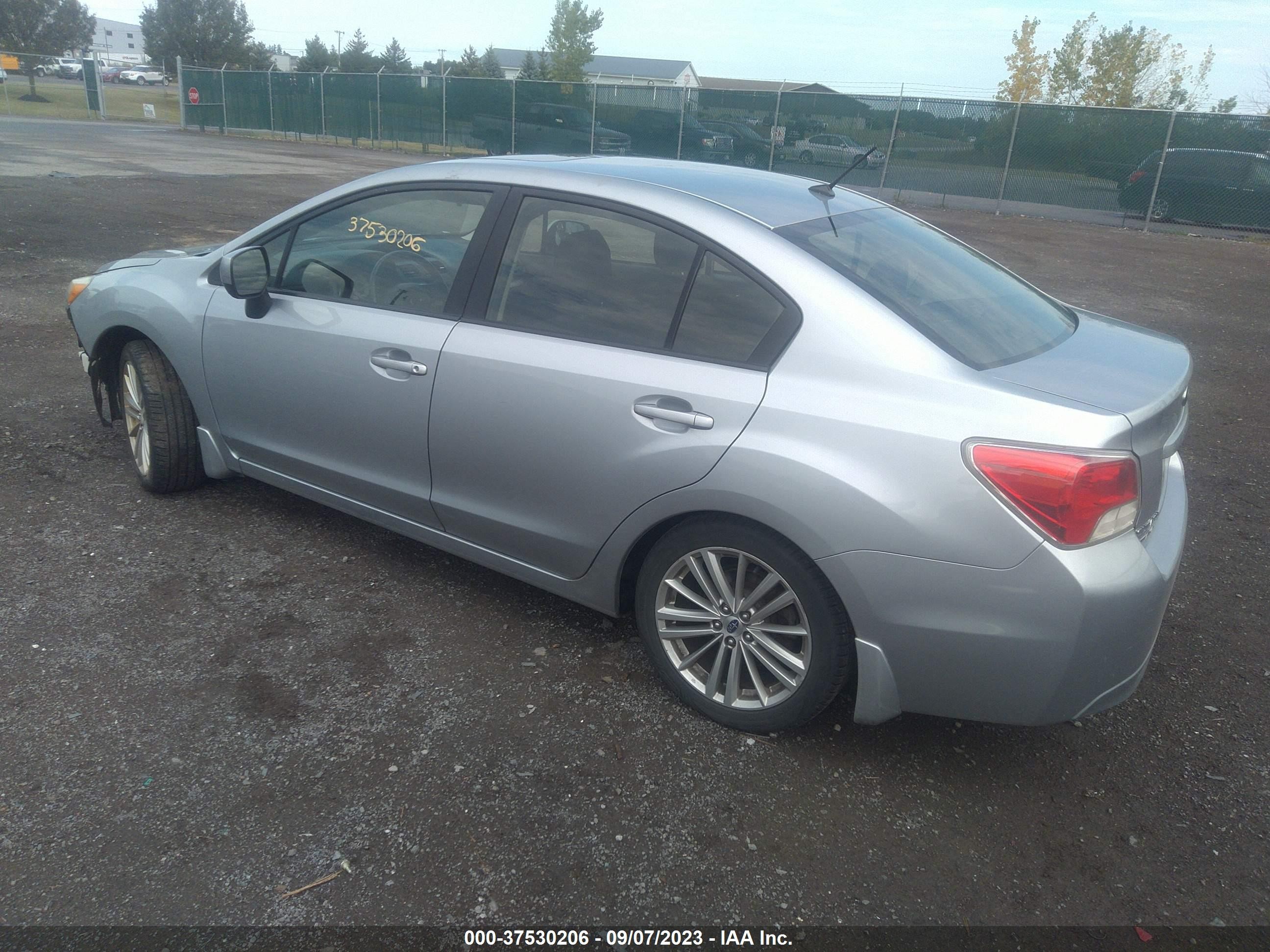 Photo 2 VIN: JF1GJAD67DH020985 - SUBARU IMPREZA 