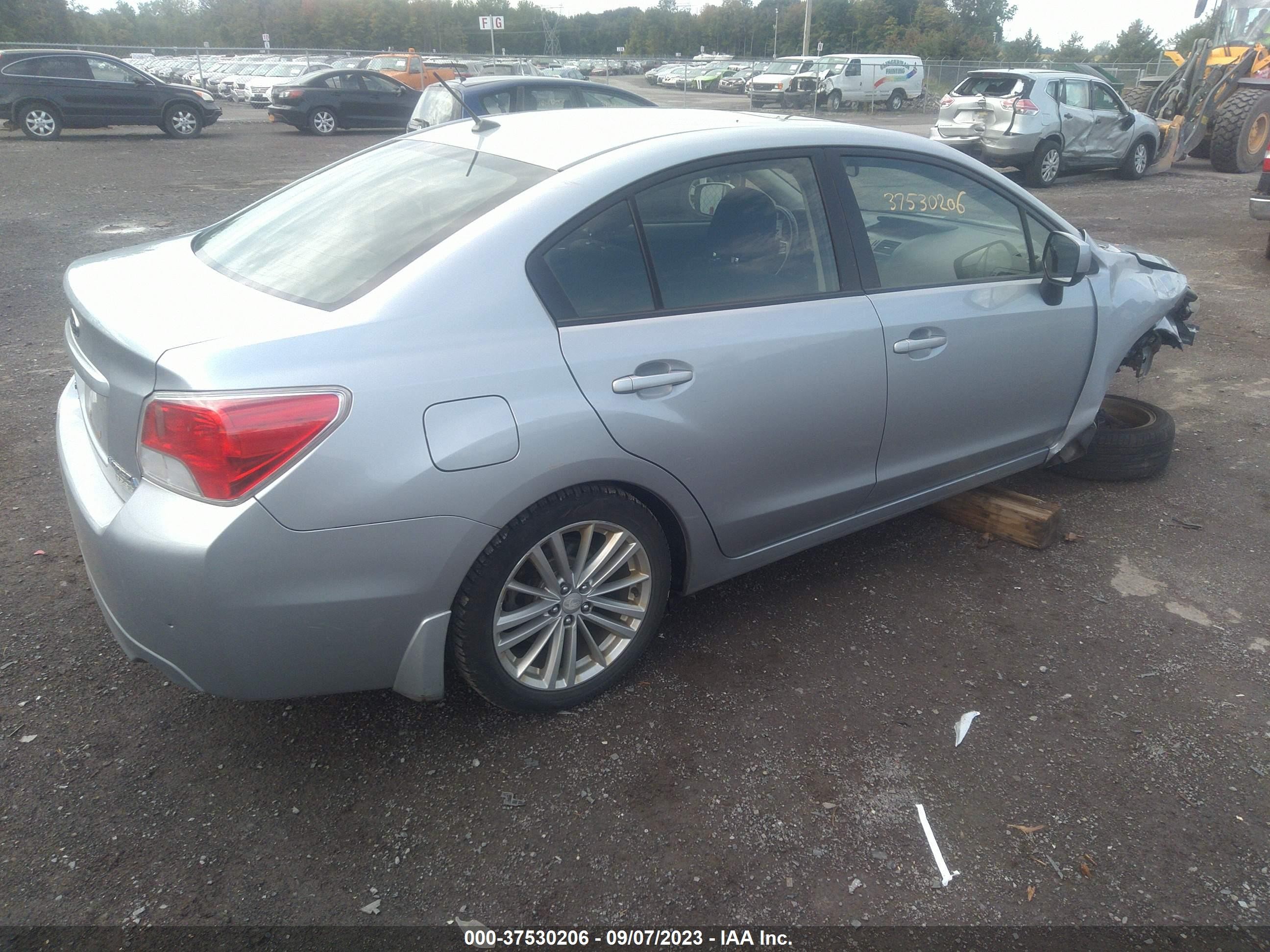 Photo 3 VIN: JF1GJAD67DH020985 - SUBARU IMPREZA 