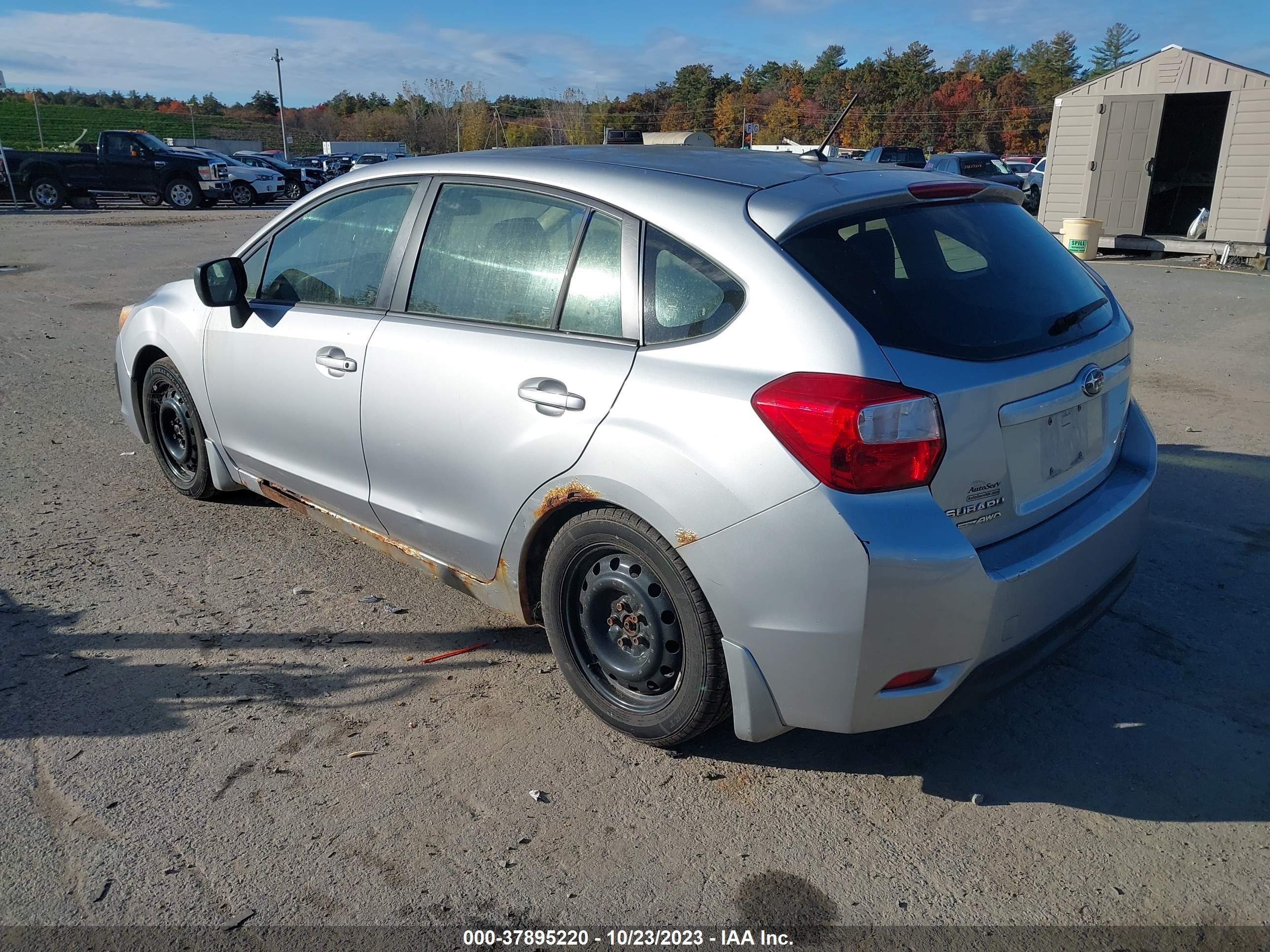 Photo 2 VIN: JF1GPAA66CG230808 - SUBARU IMPREZA 