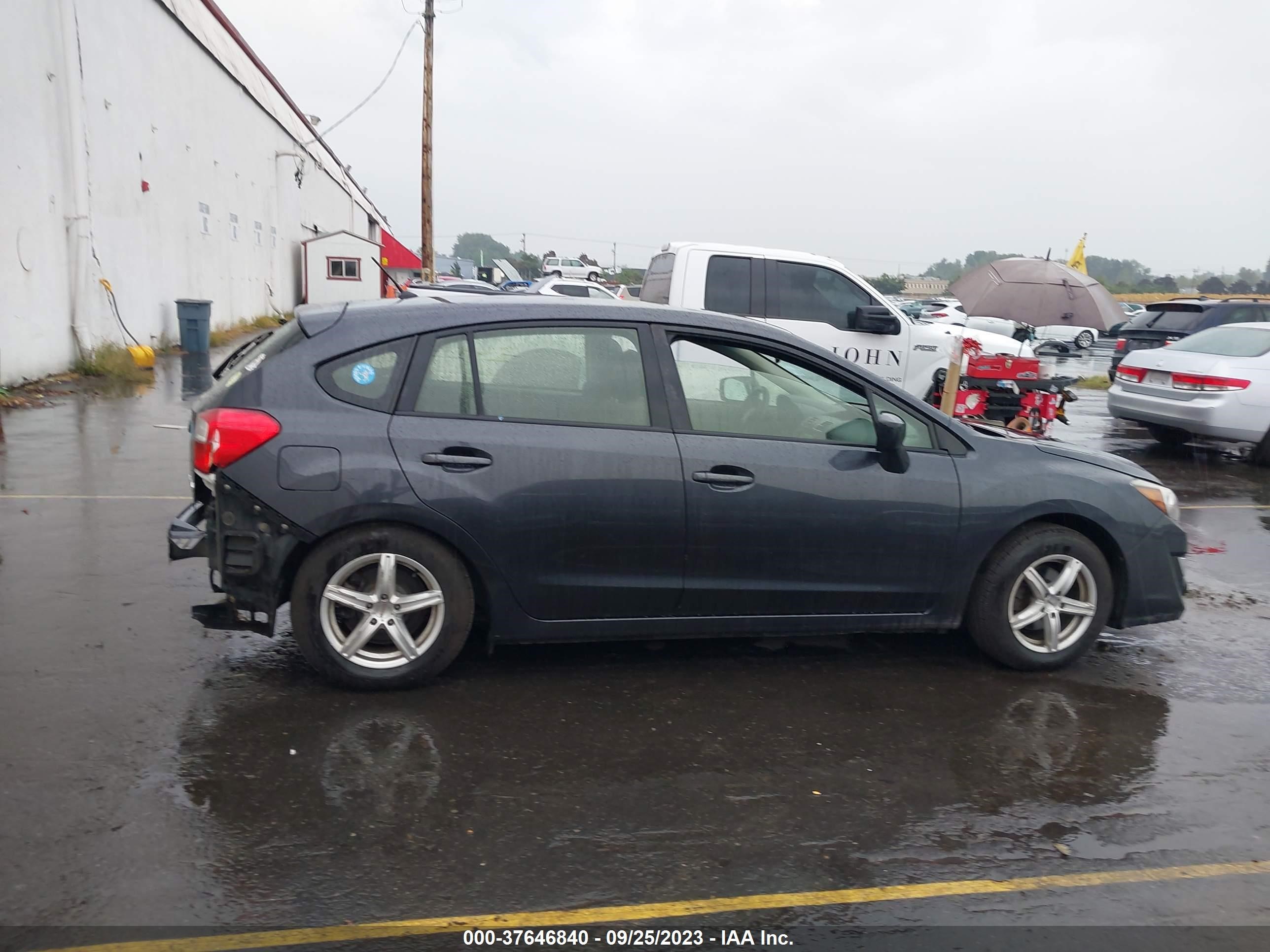 Photo 12 VIN: JF1GPAA6XG8315330 - SUBARU IMPREZA 