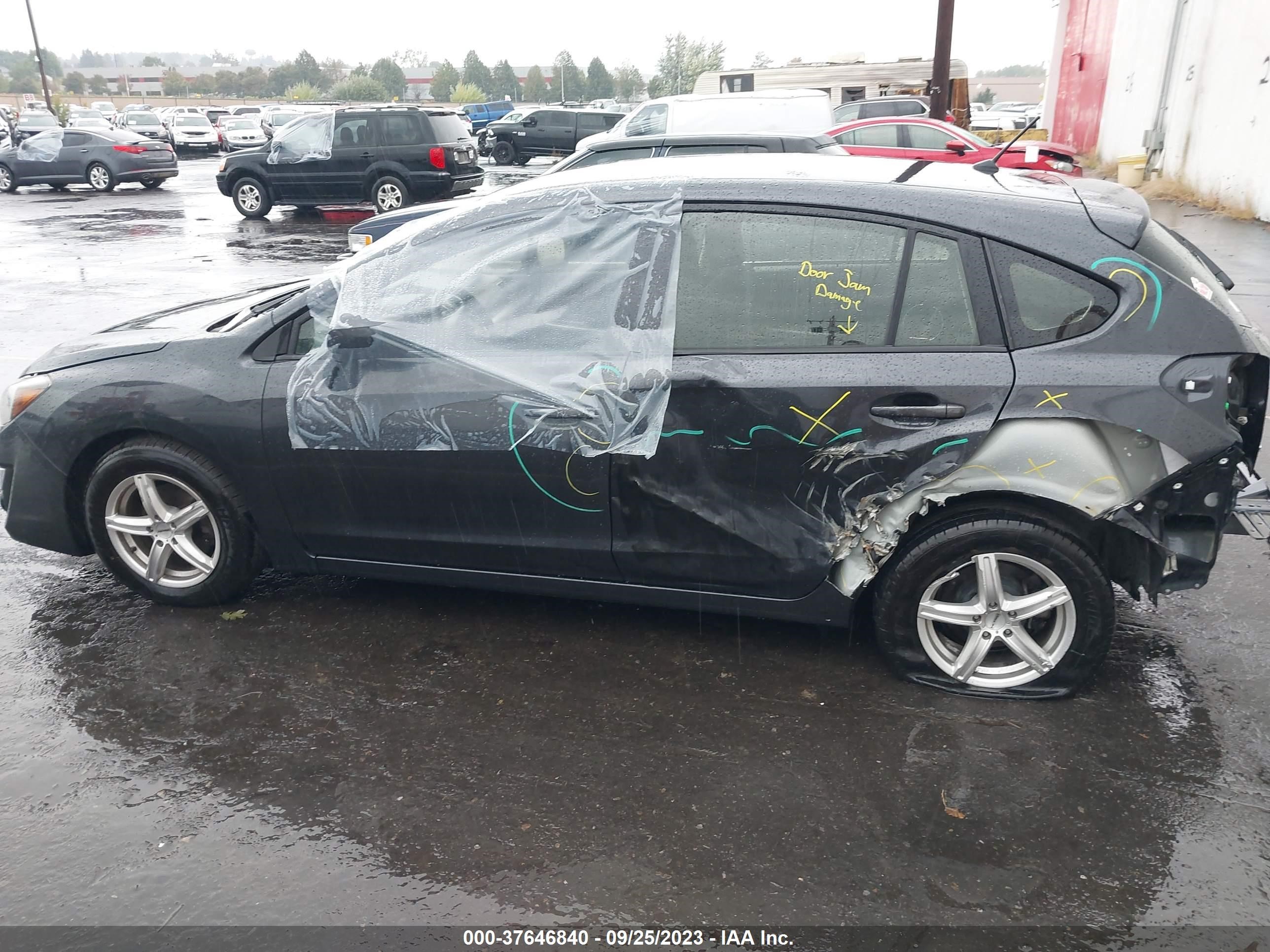 Photo 13 VIN: JF1GPAA6XG8315330 - SUBARU IMPREZA 