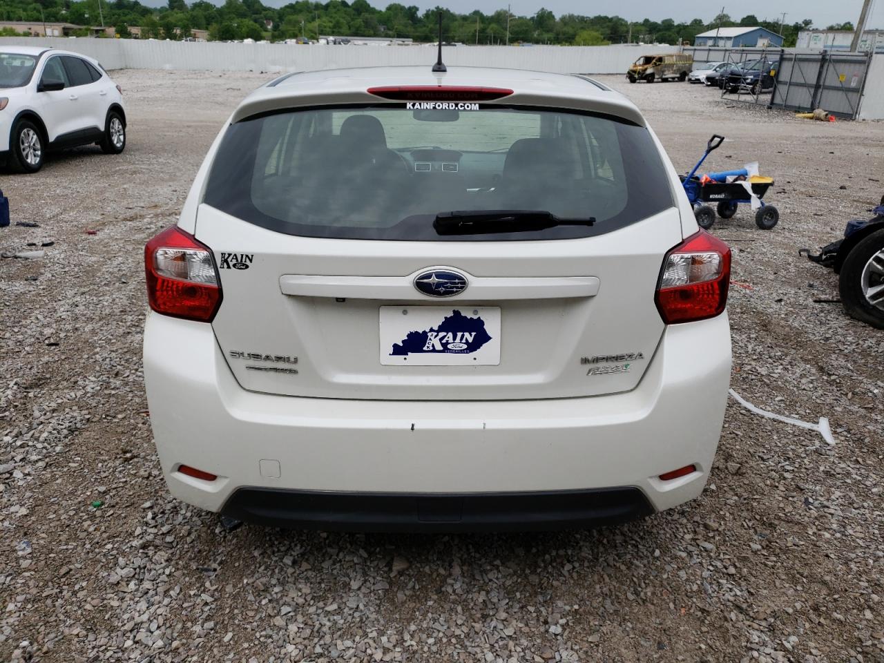 Photo 5 VIN: JF1GPAC67FH265126 - SUBARU IMPREZA 