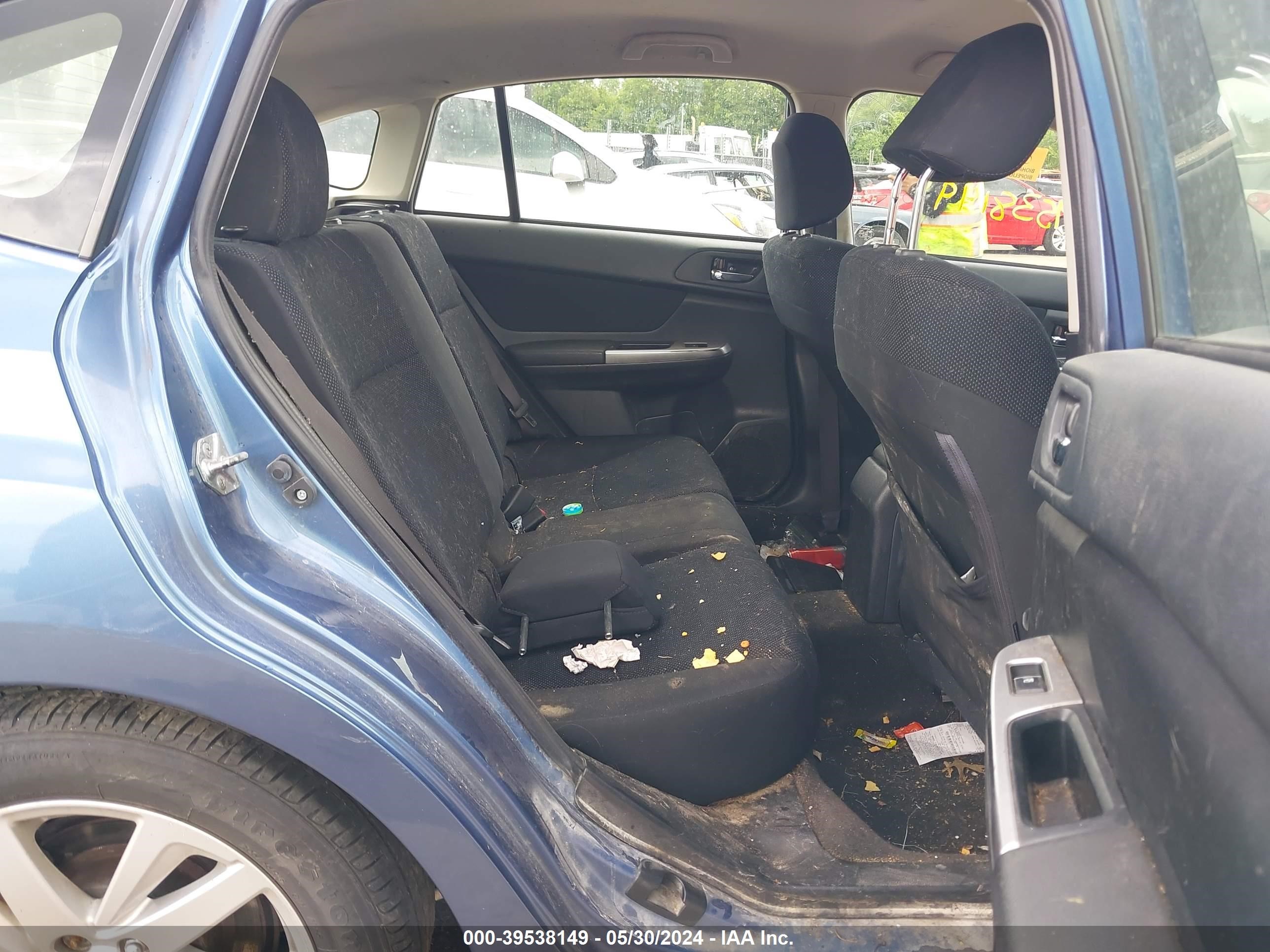 Photo 7 VIN: JF1GPAC68FH265071 - SUBARU IMPREZA 