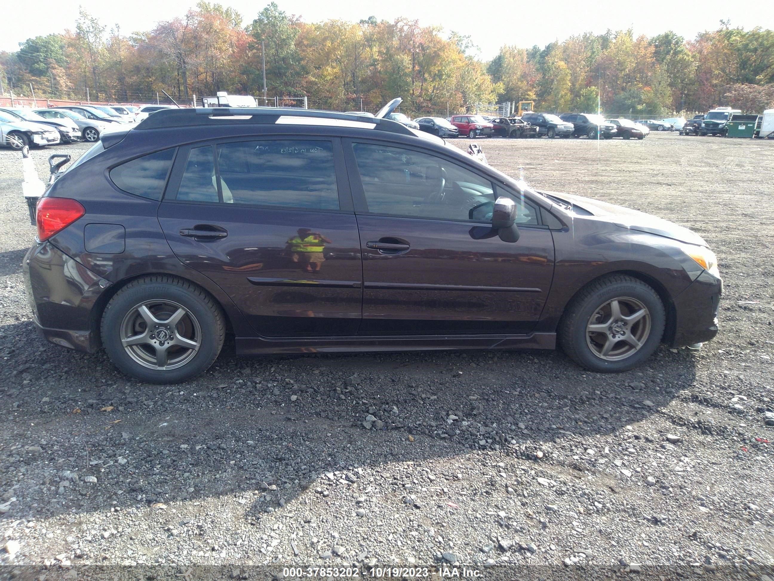 Photo 12 VIN: JF1GPAU62D2805920 - SUBARU IMPREZA 