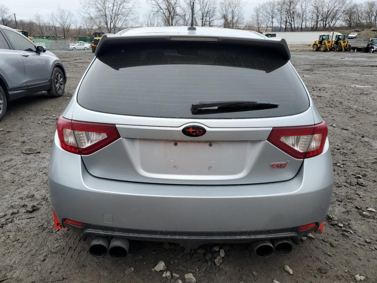 Photo 5 VIN: JF1GR8H66EL213932 - SUBARU WRX 