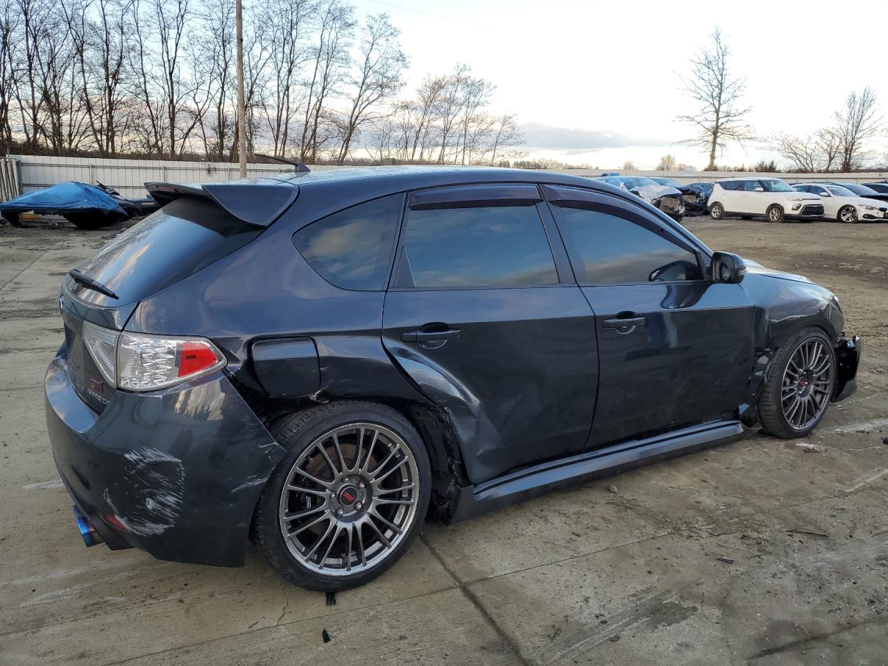 Photo 2 VIN: JF1GR8H68BL821866 - SUBARU WRX 