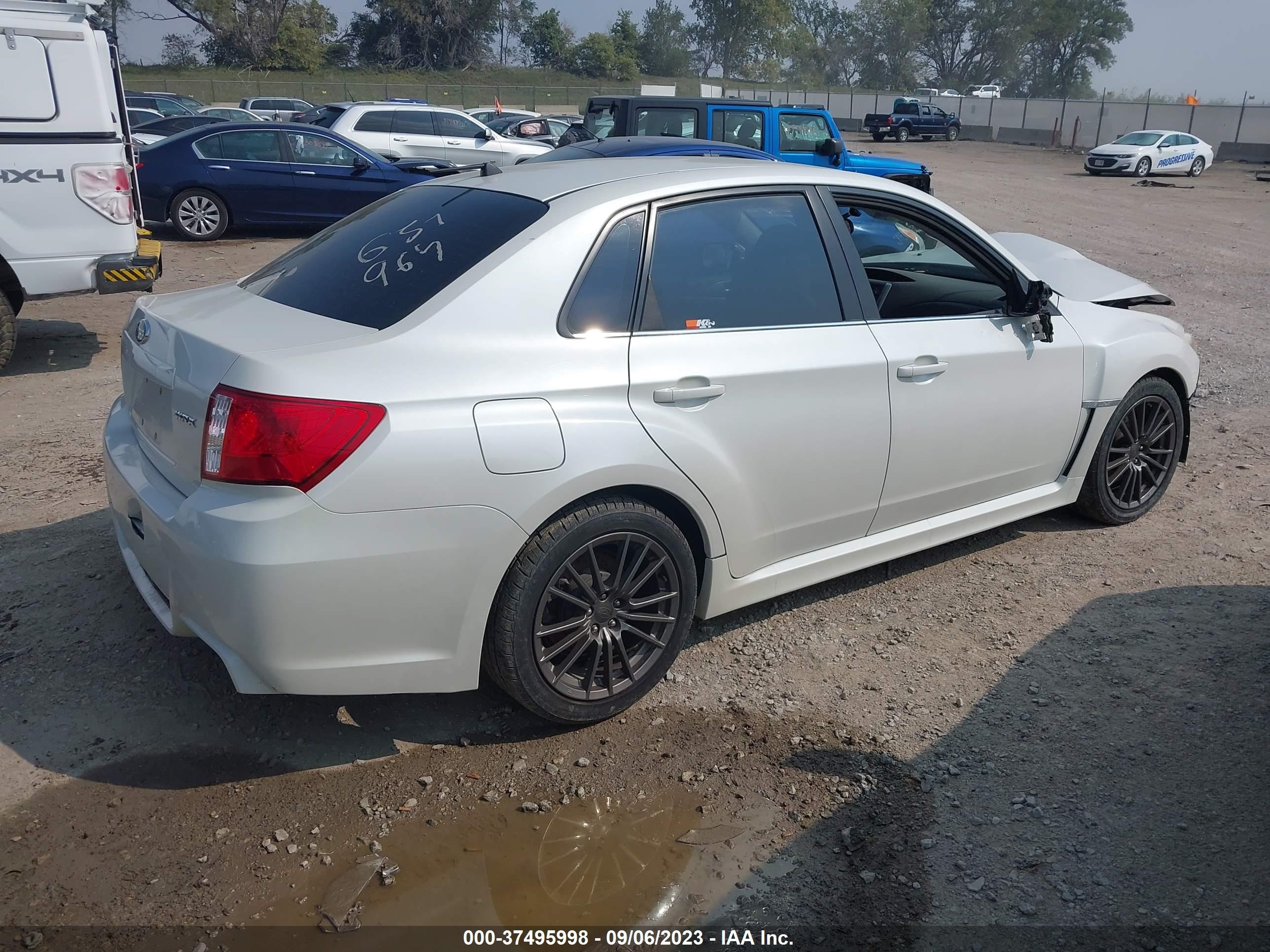 Photo 3 VIN: JF1GV7E61EG002270 - SUBARU IMPREZA WRX 