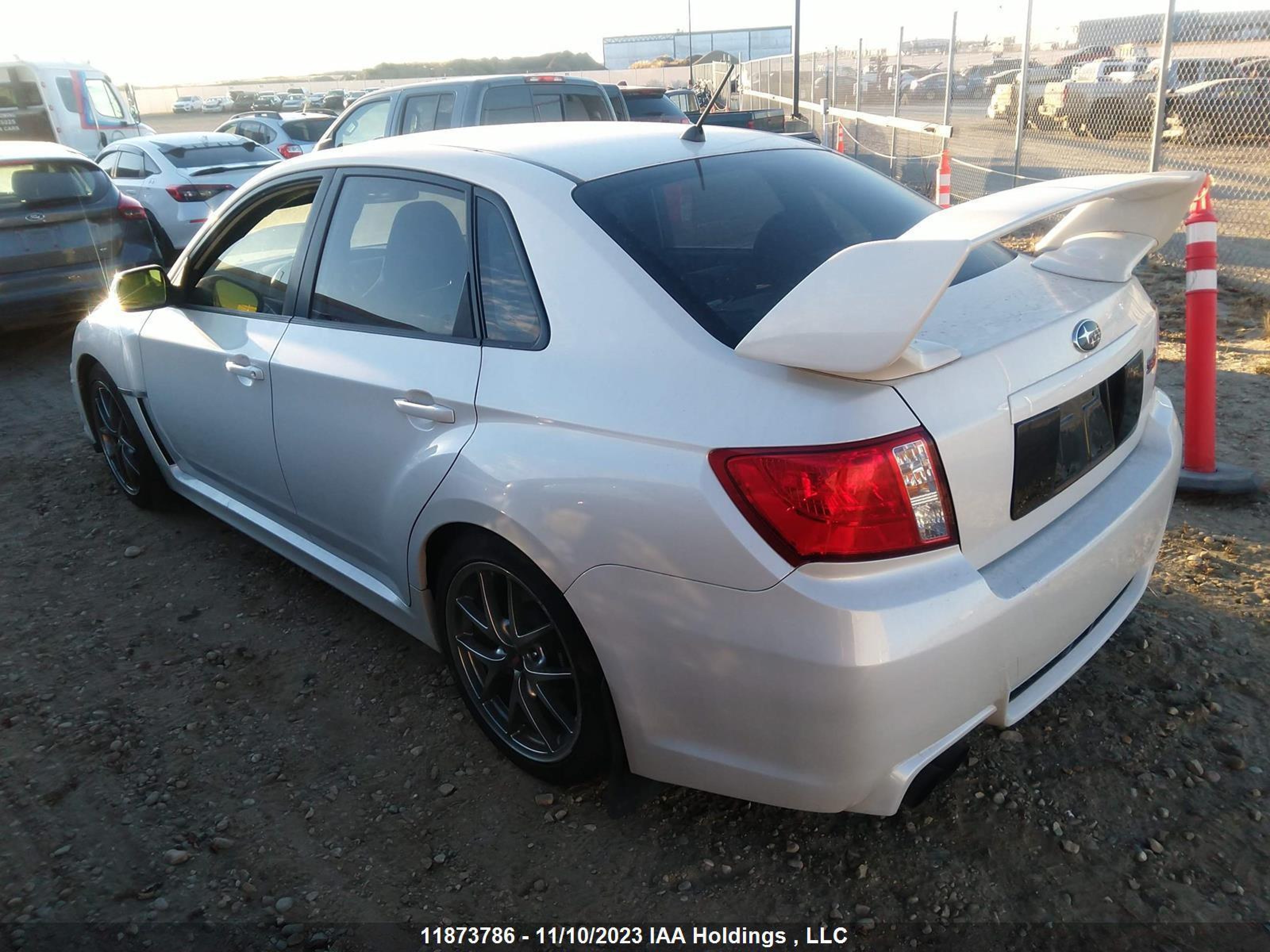 Photo 2 VIN: JF1GV8J62CL020809 - SUBARU IMPREZA WRX 