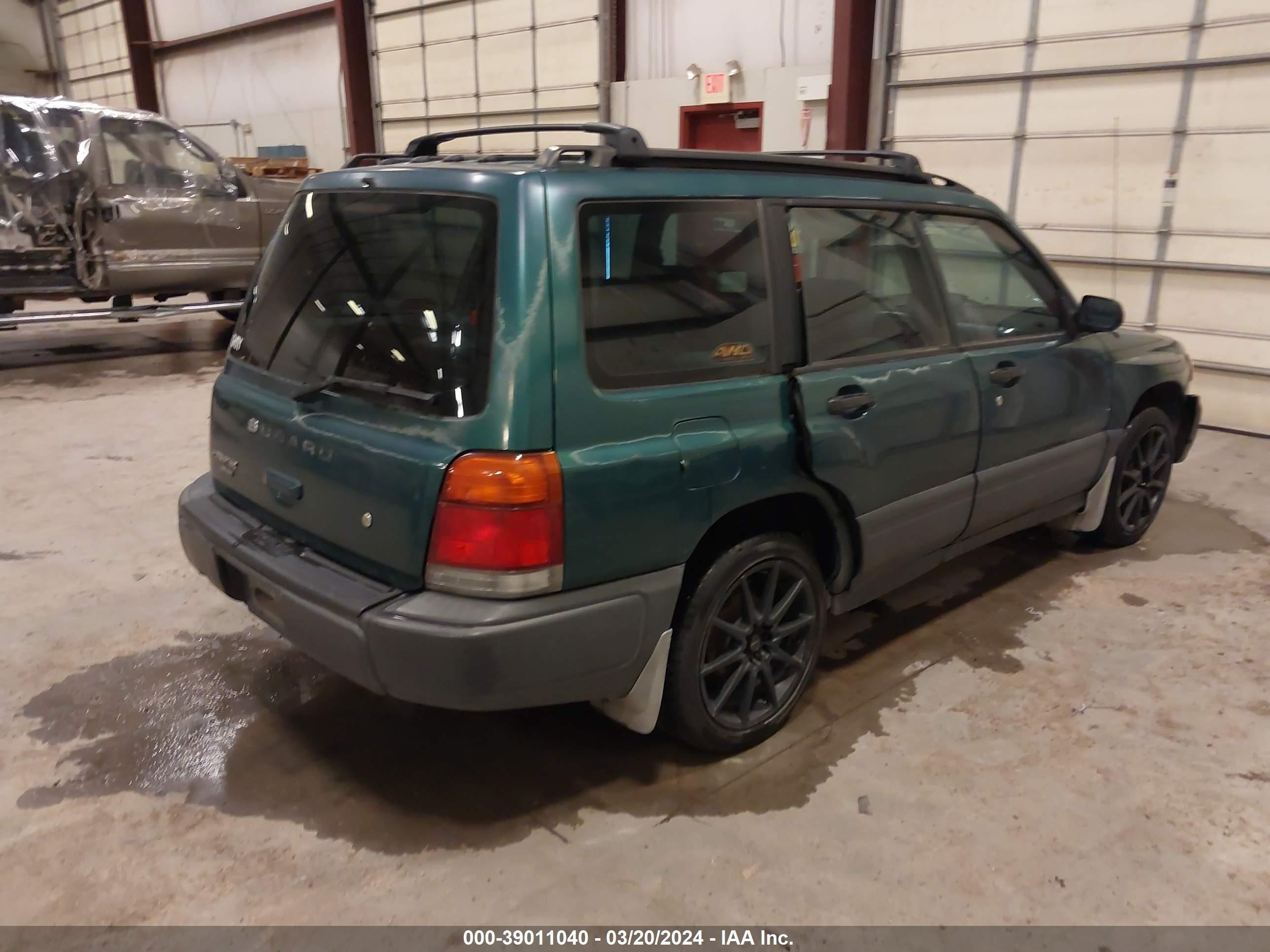 Photo 3 VIN: JF1SF6350XG709245 - SUBARU FORESTER 