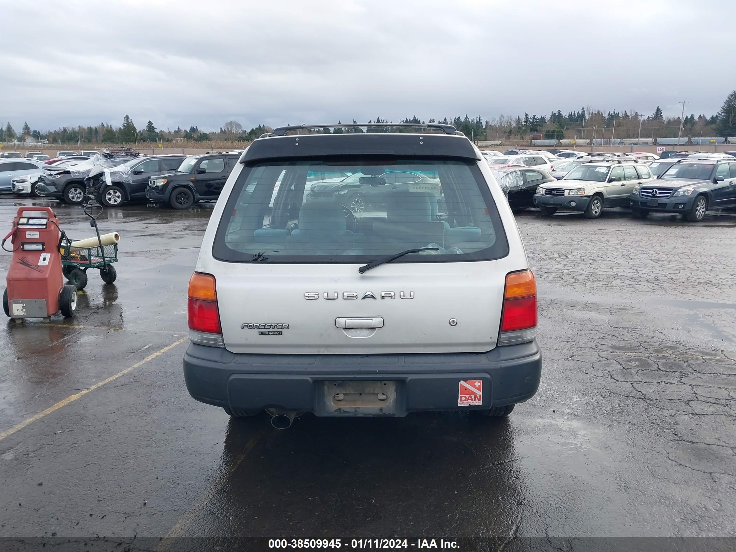 Photo 15 VIN: JF1SF6350YH719771 - SUBARU FORESTER 