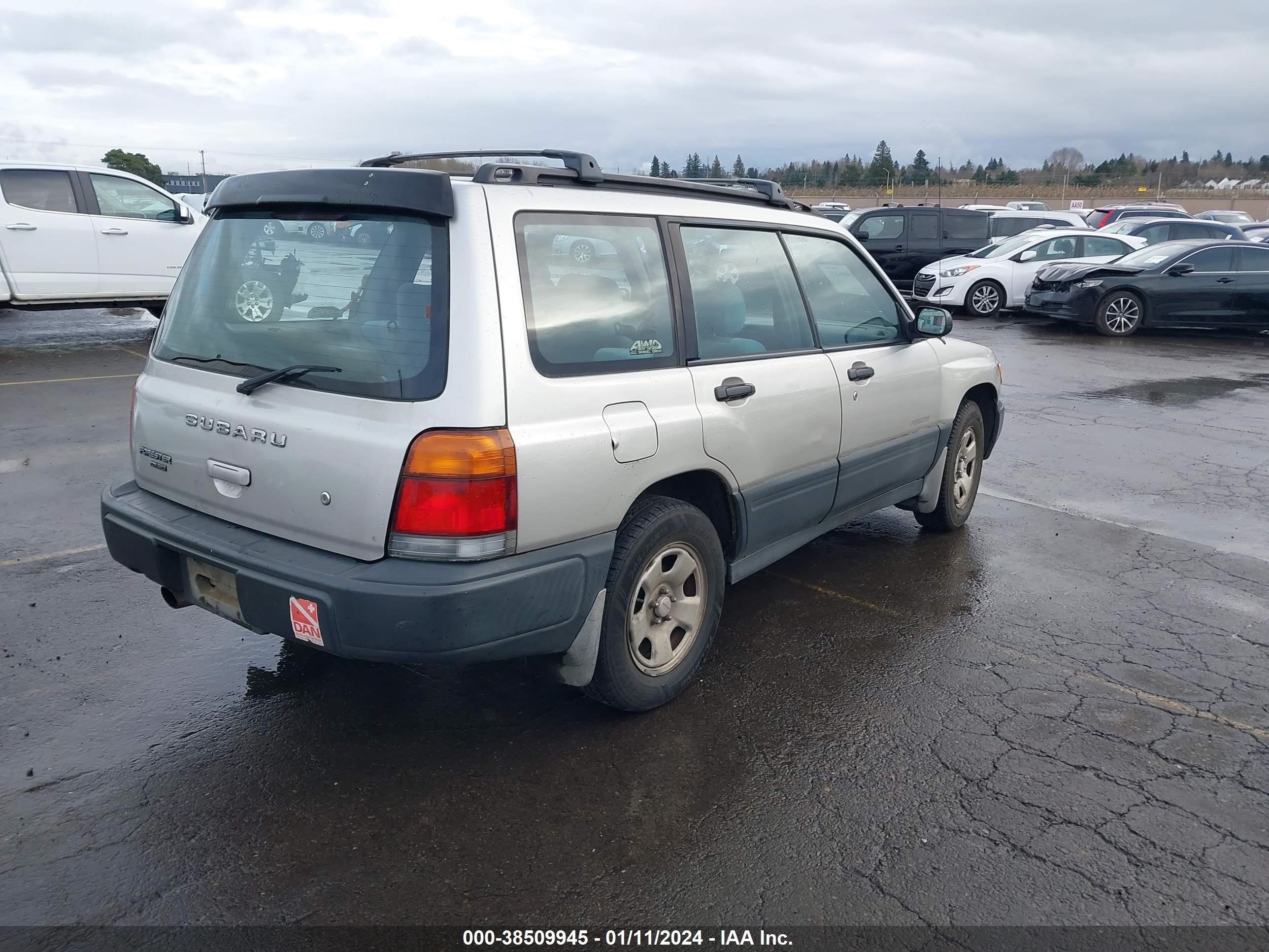 Photo 3 VIN: JF1SF6350YH719771 - SUBARU FORESTER 