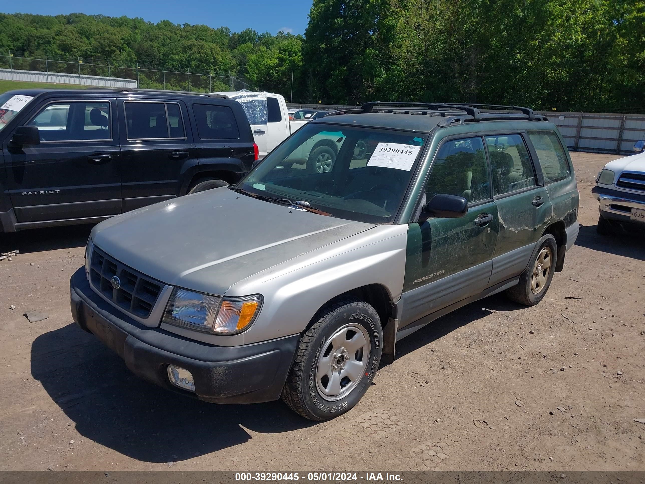 Photo 1 VIN: JF1SF63512H741706 - SUBARU FORESTER 