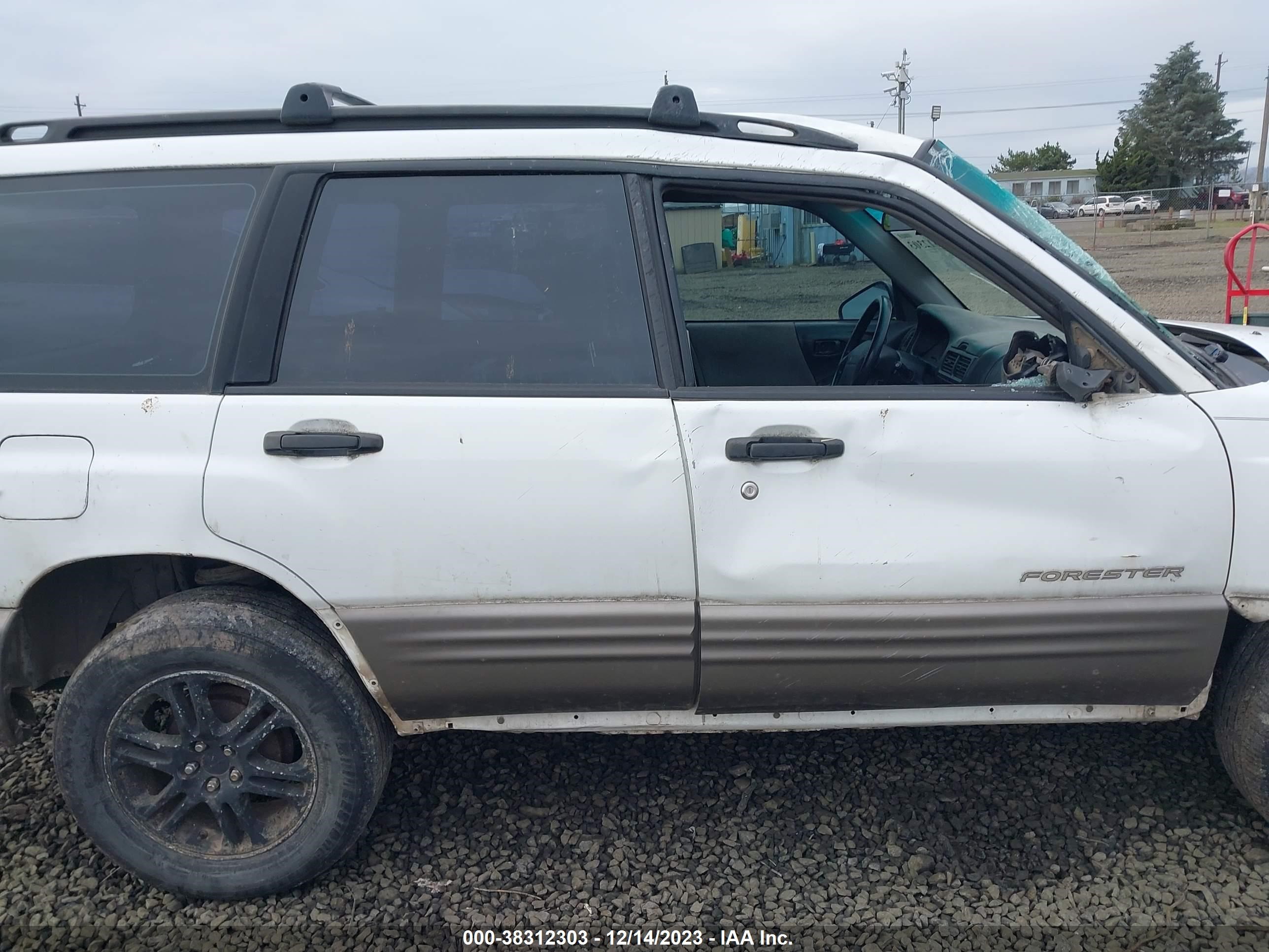 Photo 13 VIN: JF1SF63551G752163 - SUBARU FORESTER 