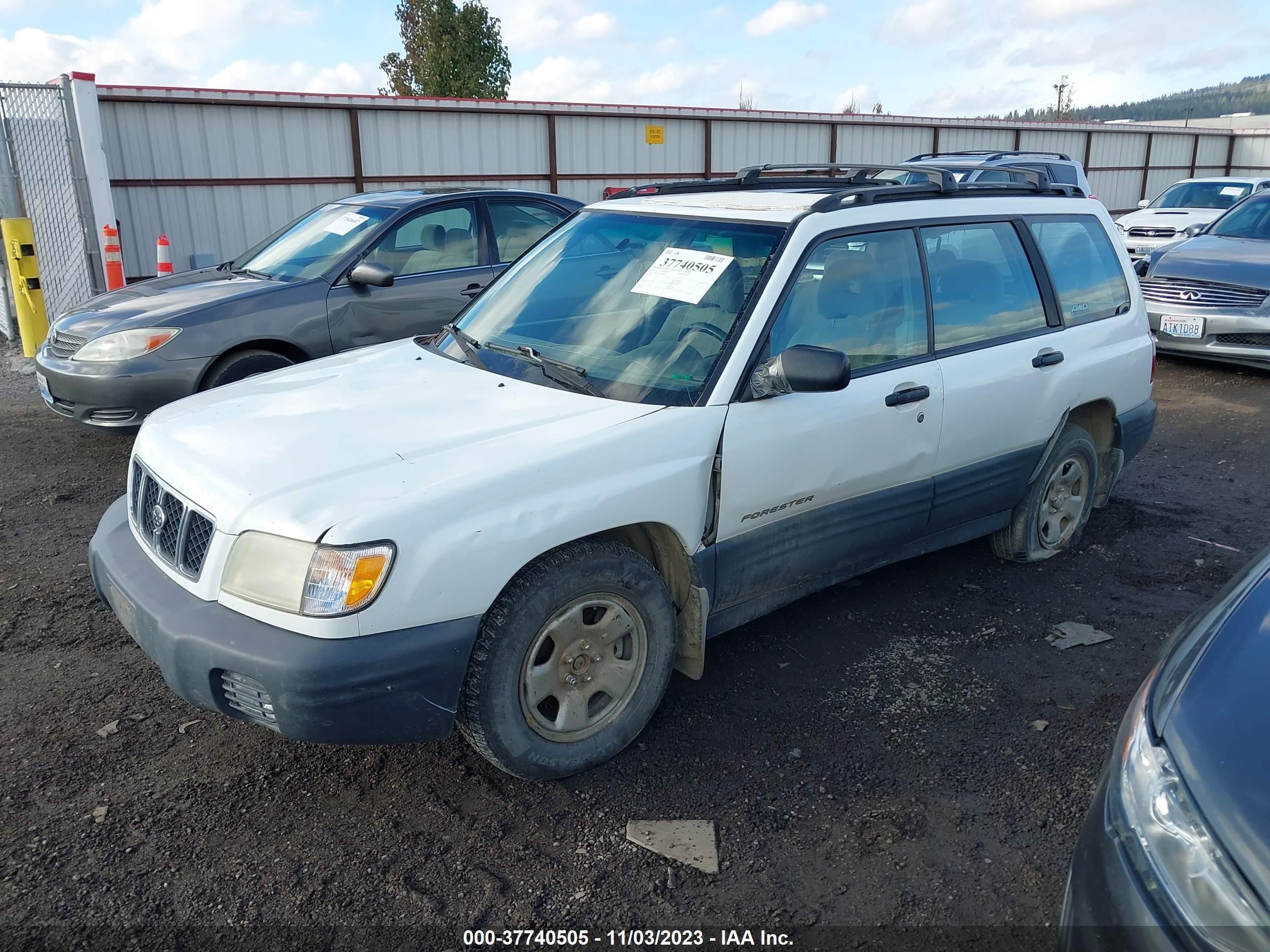 Photo 1 VIN: JF1SF63551H750651 - SUBARU FORESTER 