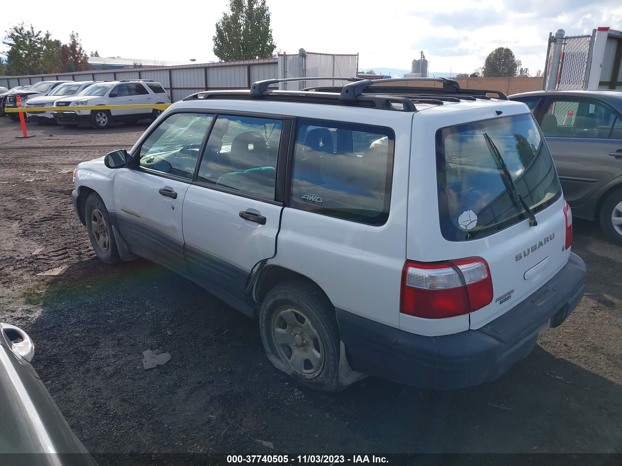 Photo 2 VIN: JF1SF63551H750651 - SUBARU FORESTER 