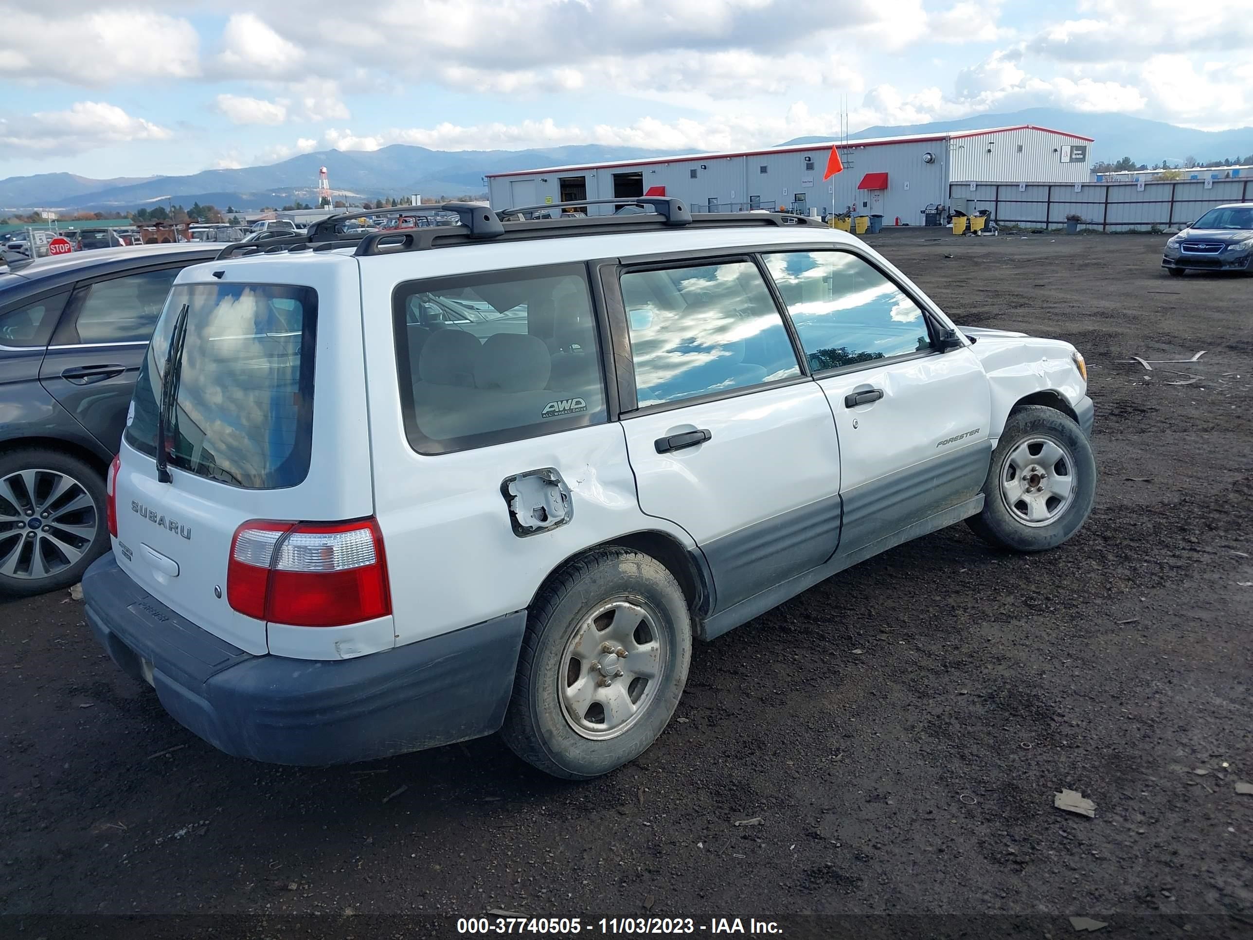 Photo 3 VIN: JF1SF63551H750651 - SUBARU FORESTER 