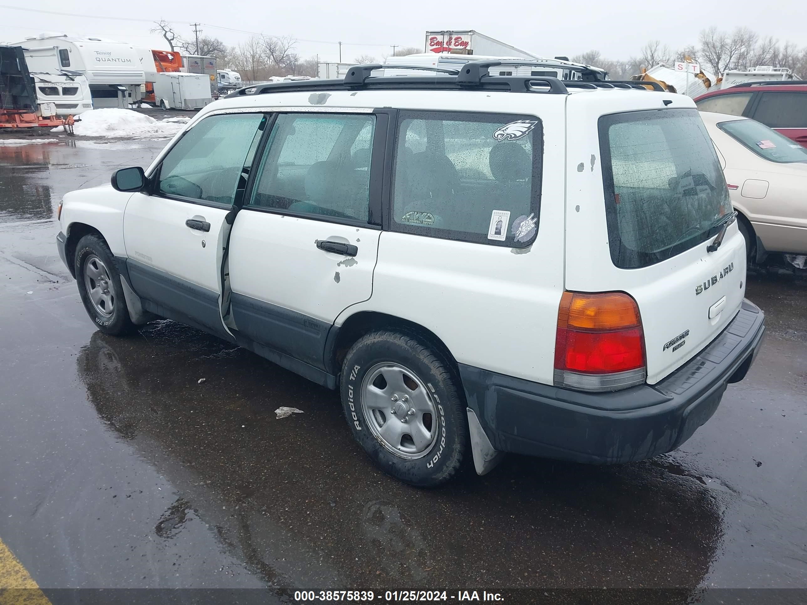 Photo 2 VIN: JF1SF6355WG713693 - SUBARU FORESTER 