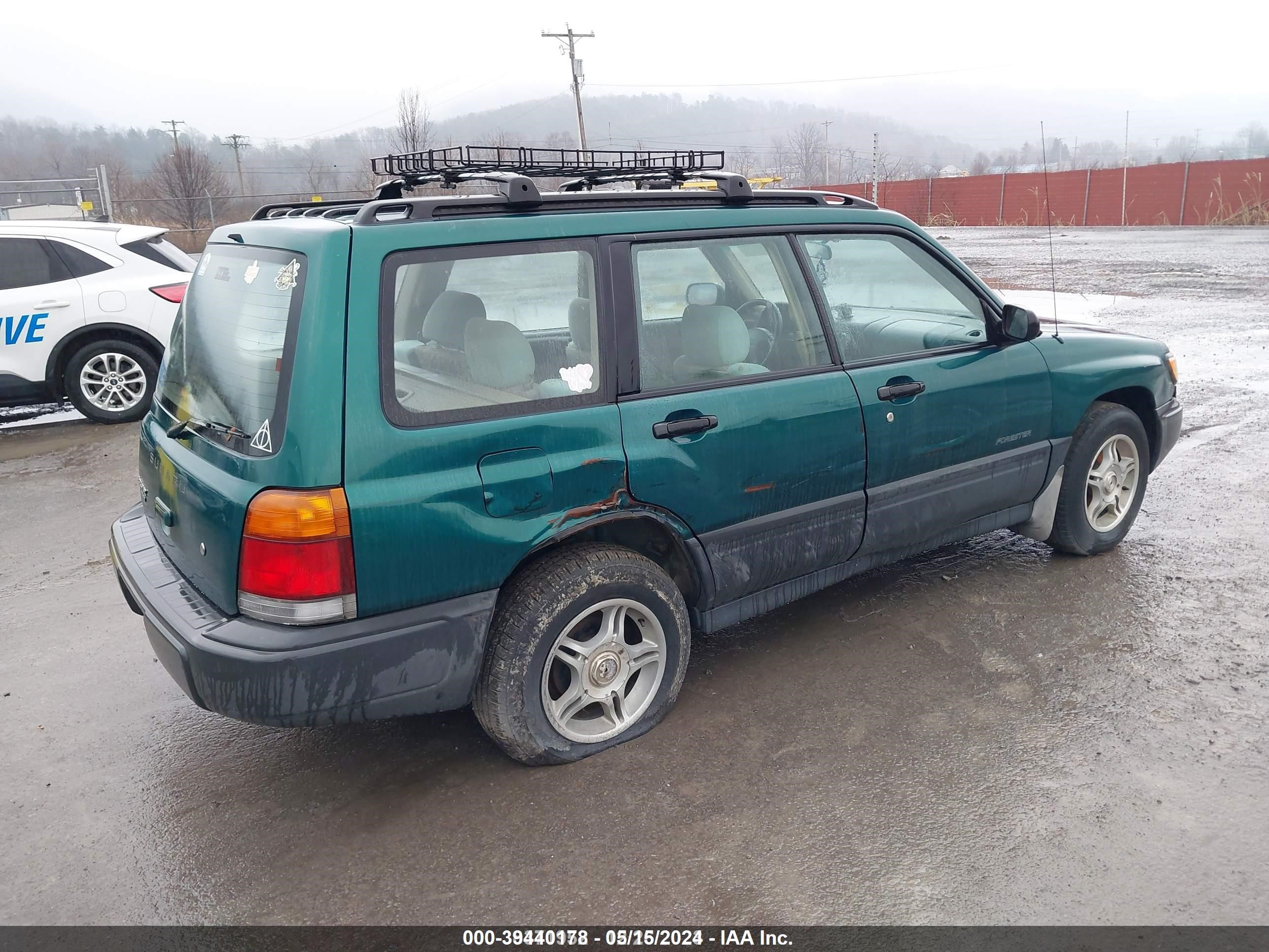 Photo 4 VIN: JF1SF6355WH783964 - SUBARU FORESTER 