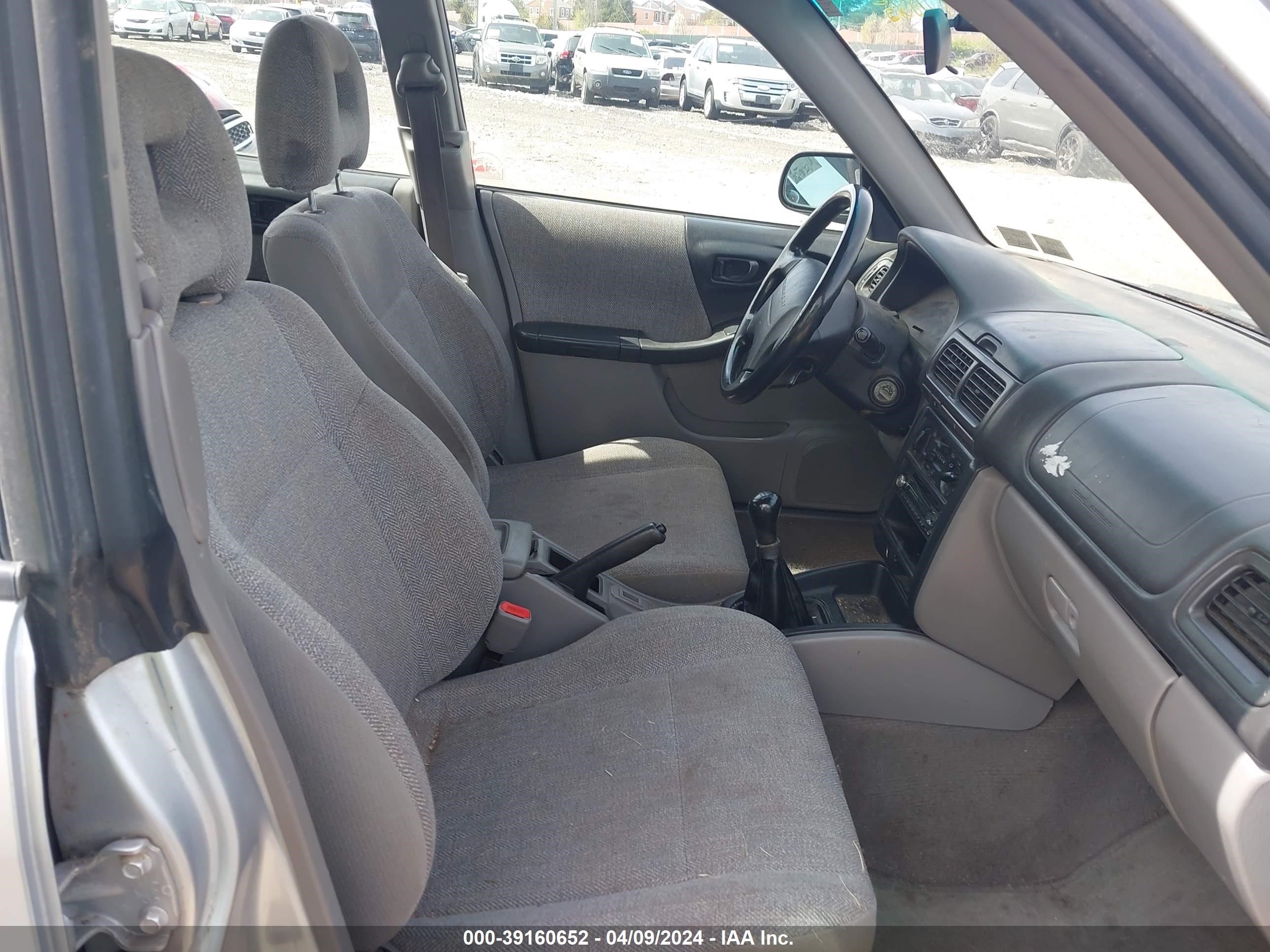 Photo 4 VIN: JF1SF63562G731825 - SUBARU FORESTER 