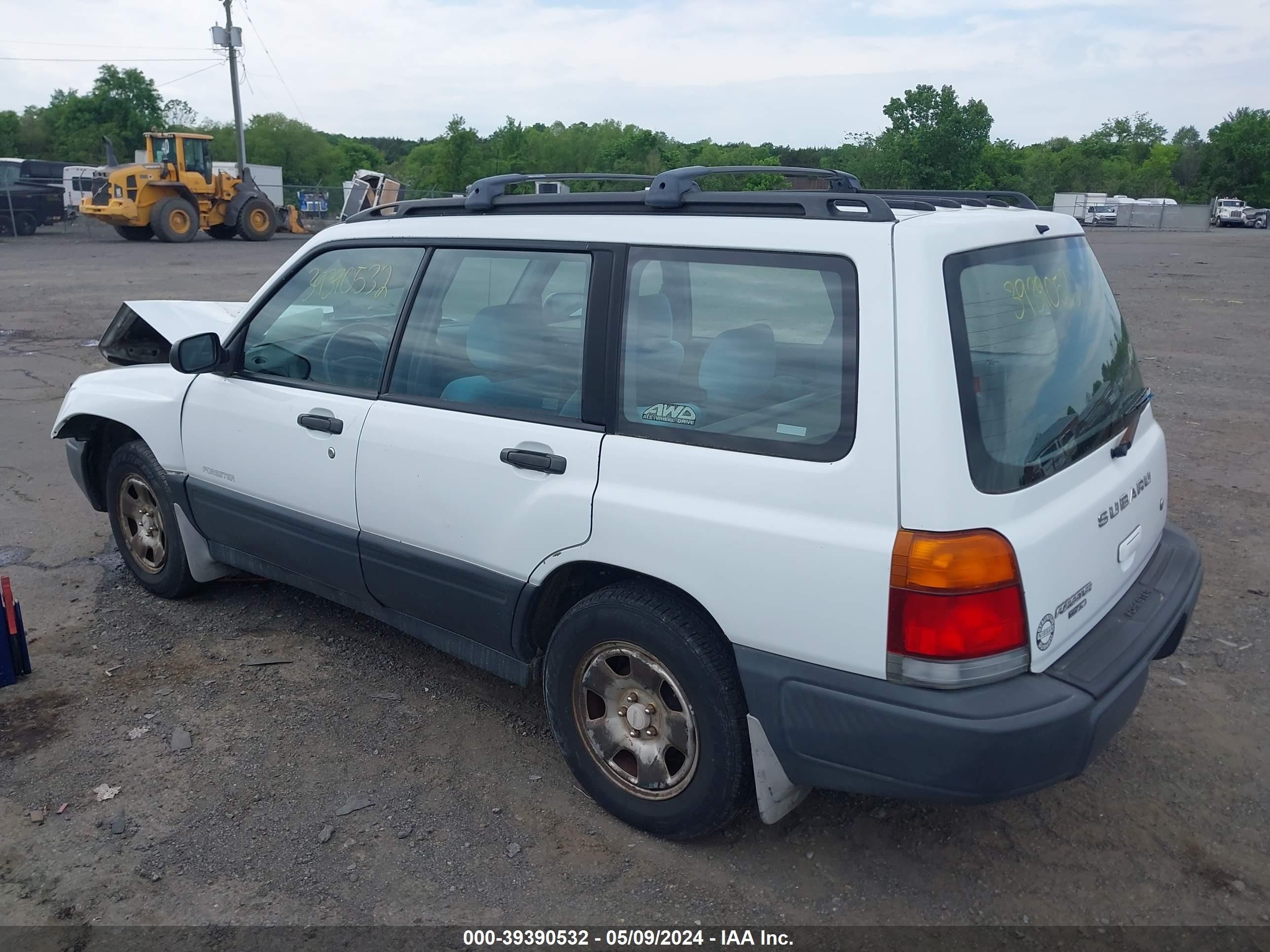 Photo 2 VIN: JF1SF6356YH730242 - SUBARU FORESTER 