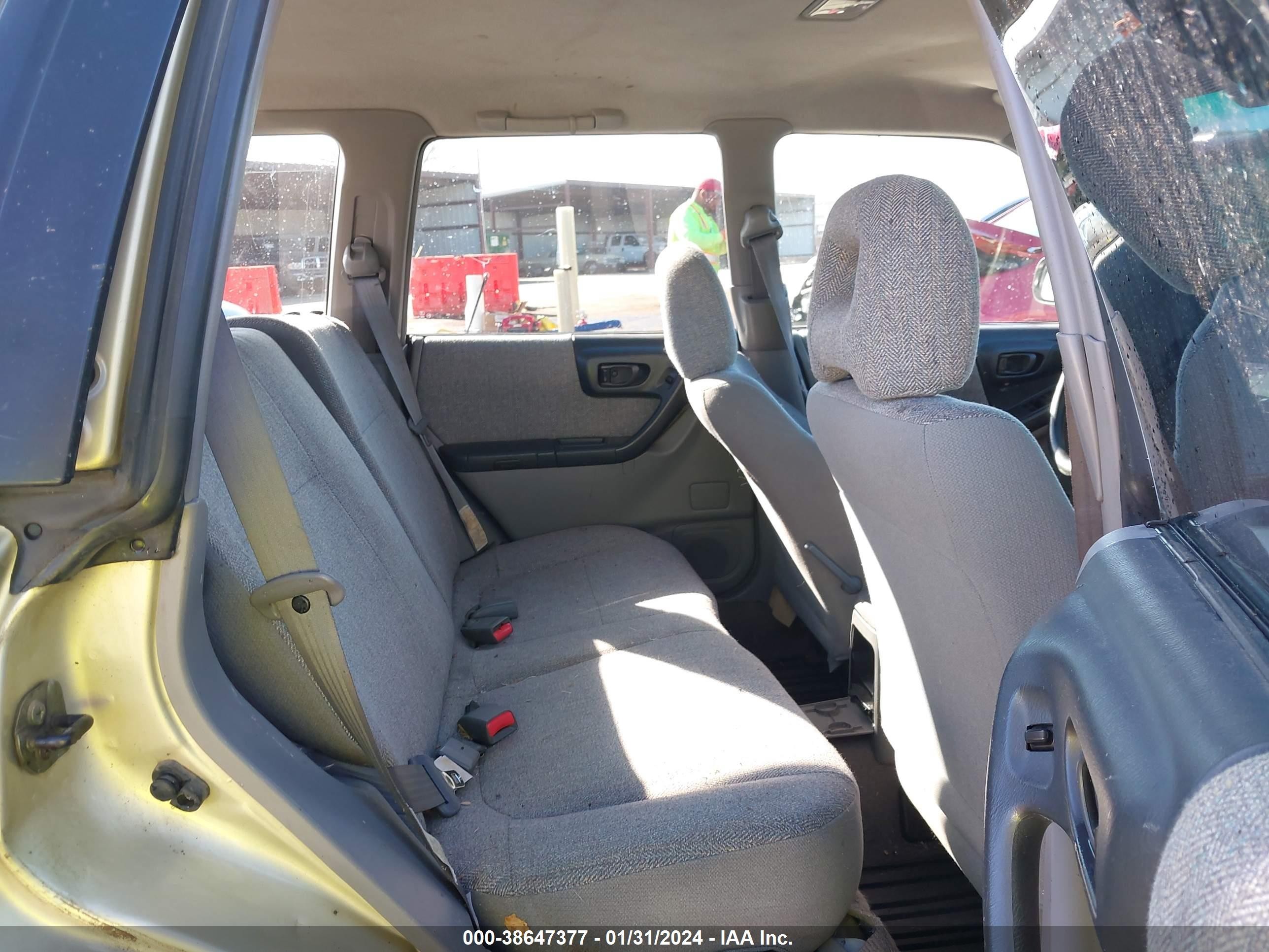 Photo 7 VIN: JF1SF63572H716065 - SUBARU FORESTER 