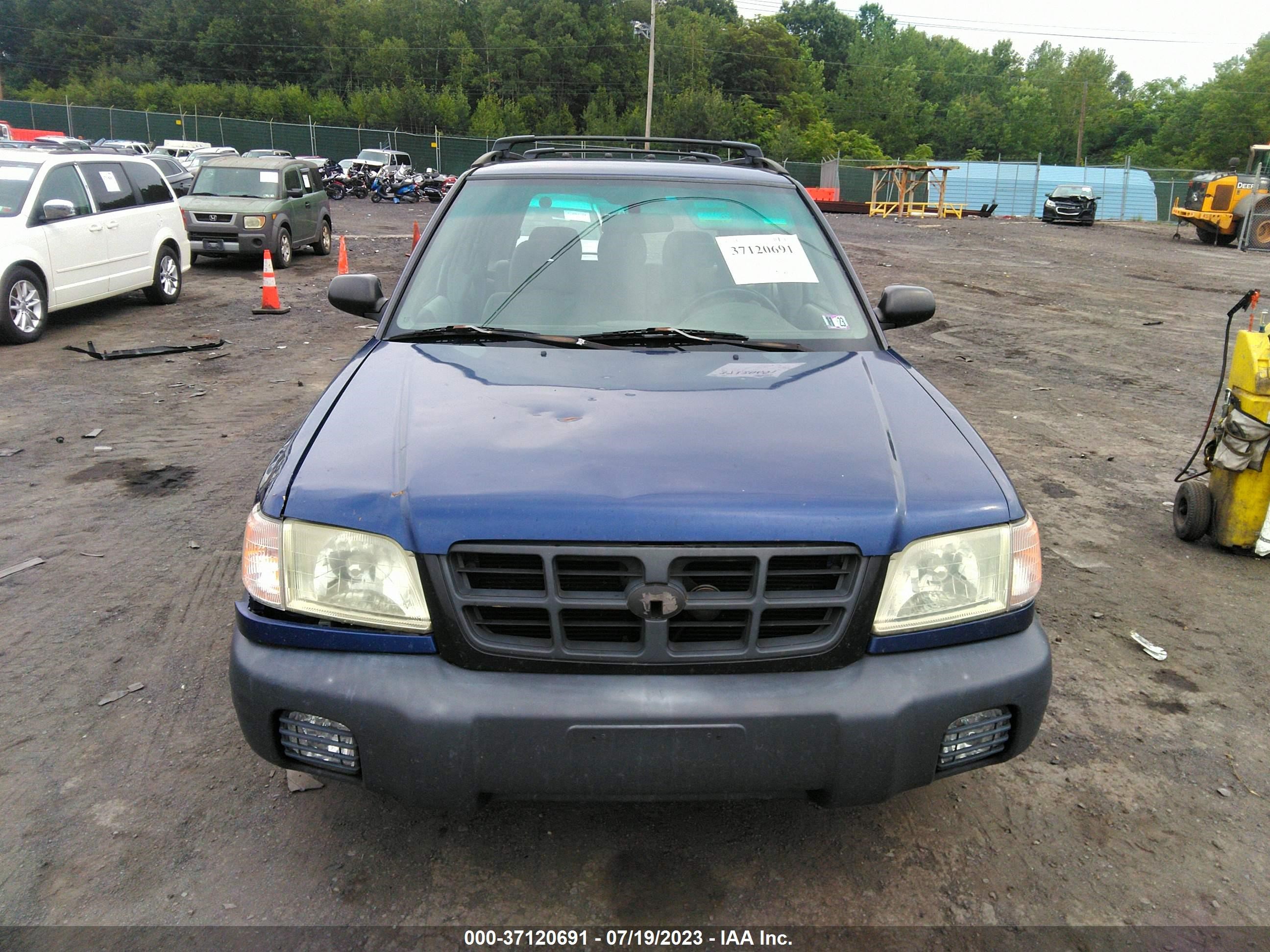 Photo 11 VIN: JF1SF63581H746125 - SUBARU FORESTER 