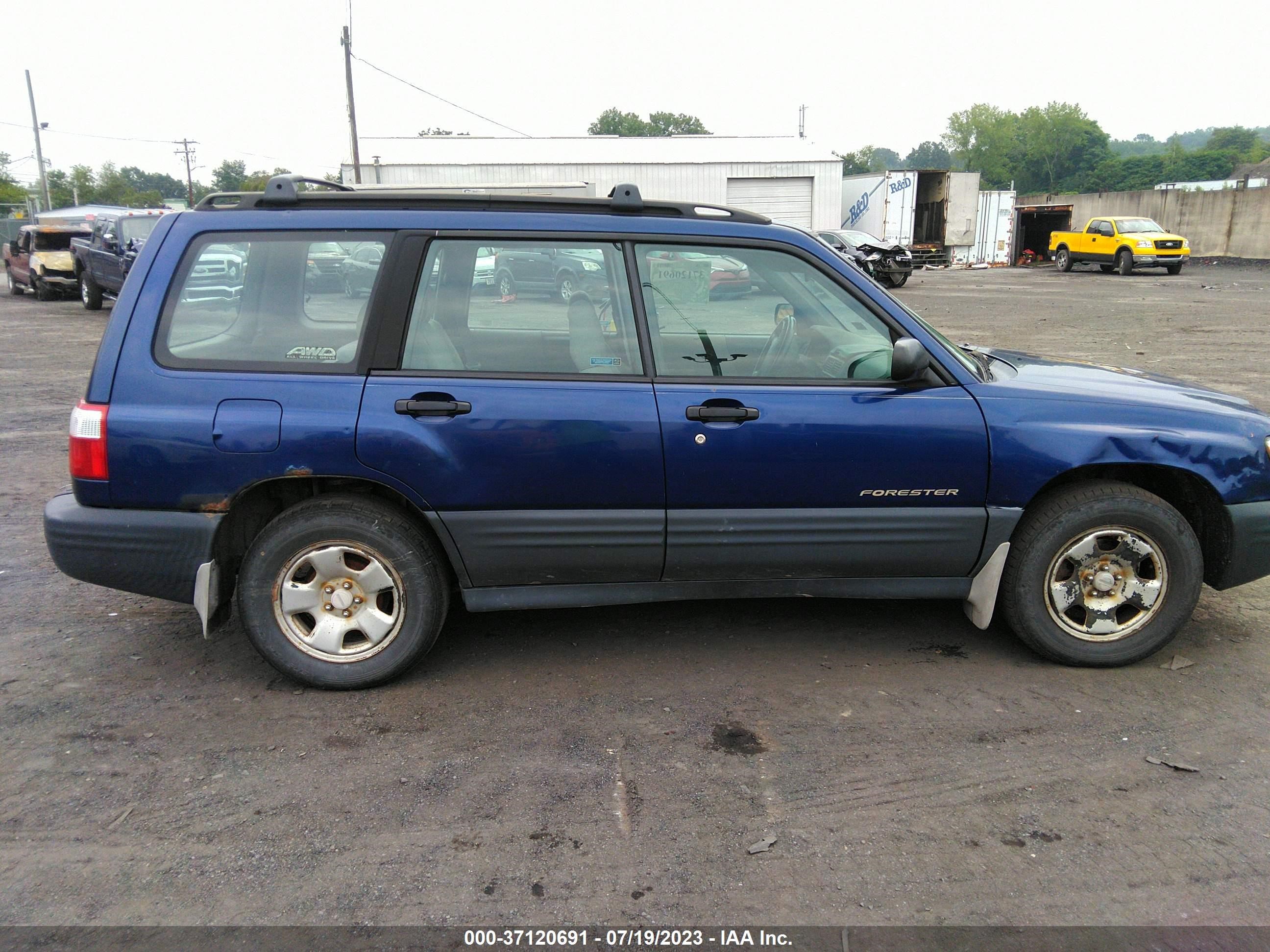 Photo 12 VIN: JF1SF63581H746125 - SUBARU FORESTER 