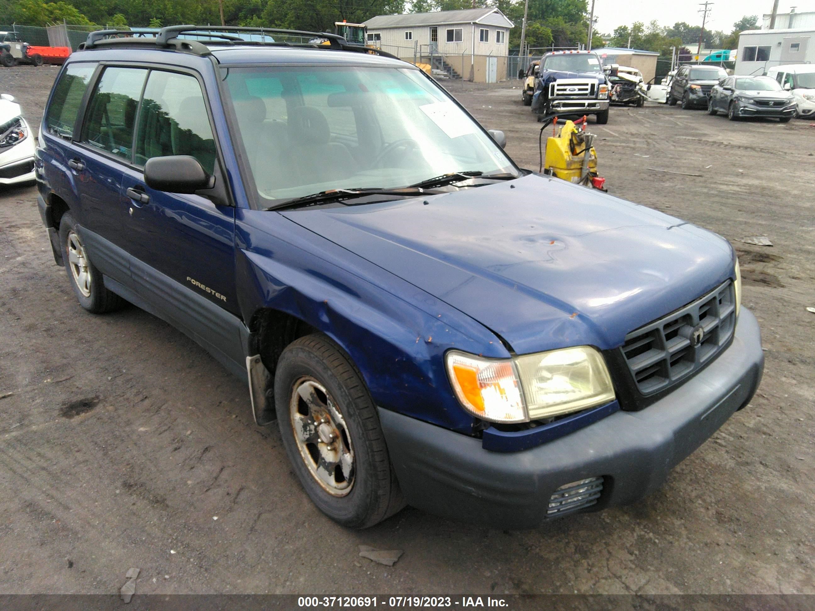 Photo 5 VIN: JF1SF63581H746125 - SUBARU FORESTER 