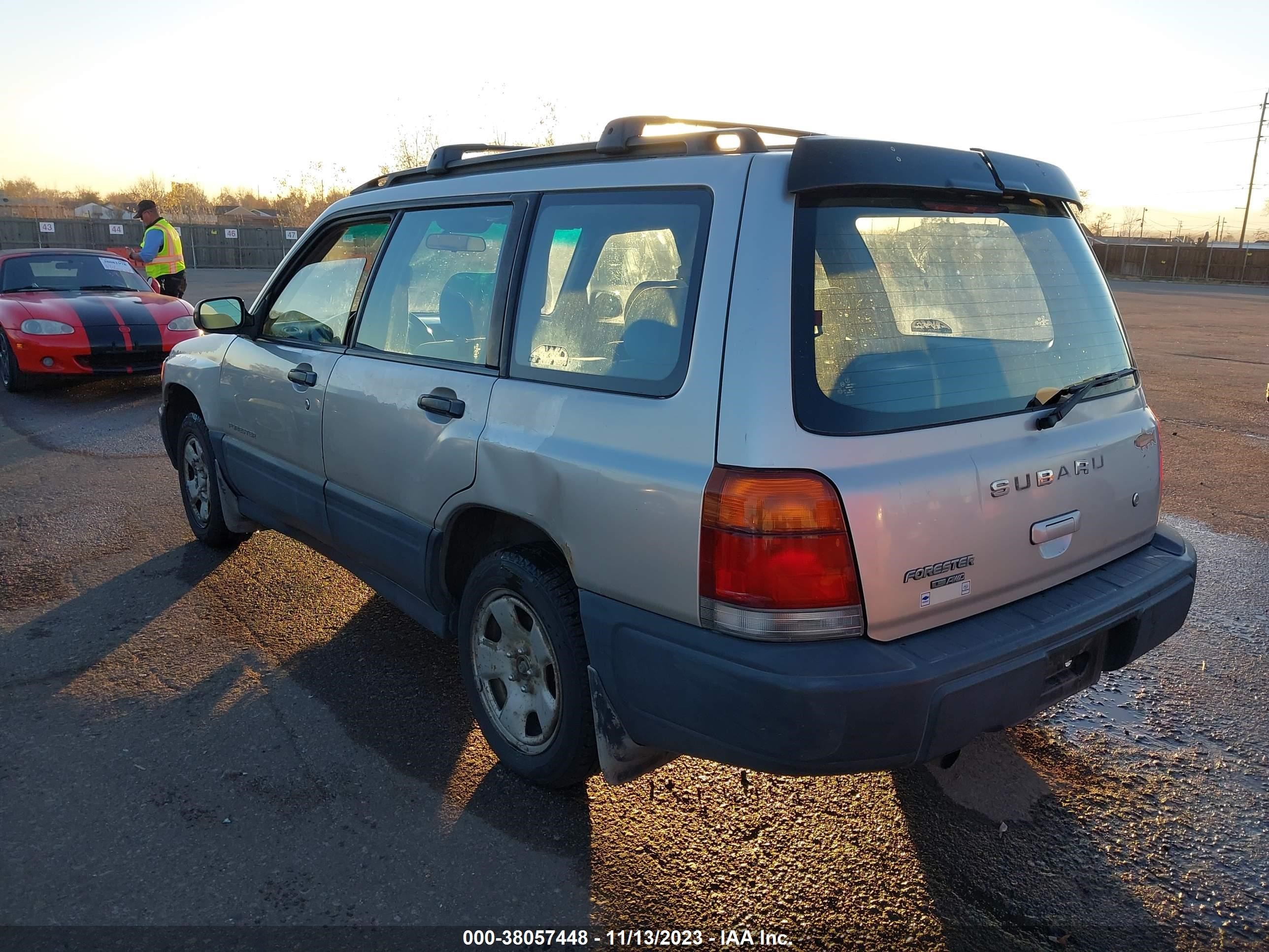 Photo 2 VIN: JF1SF6359YH730042 - SUBARU FORESTER 