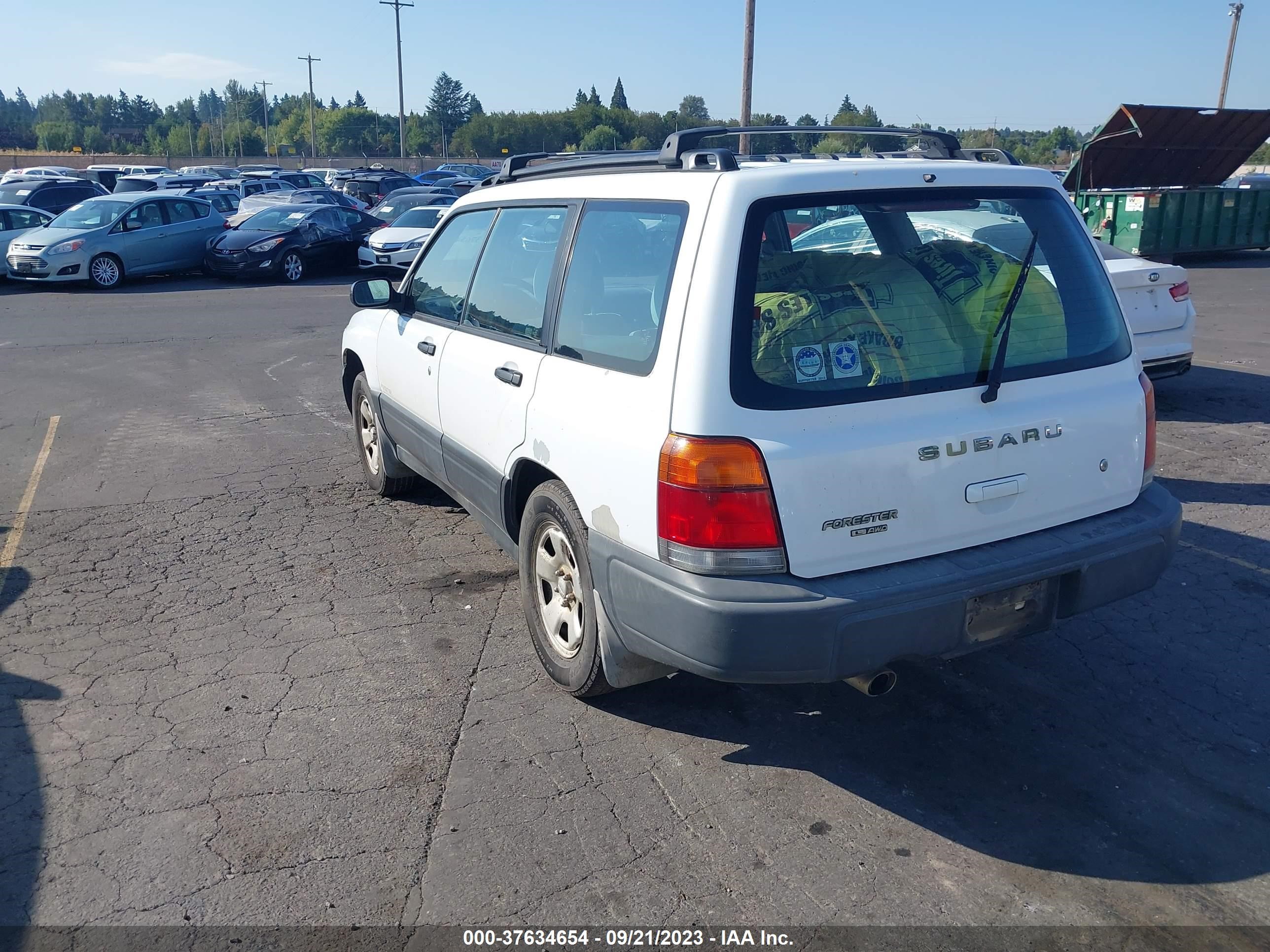 Photo 2 VIN: JF1SF635XYH711614 - SUBARU FORESTER 