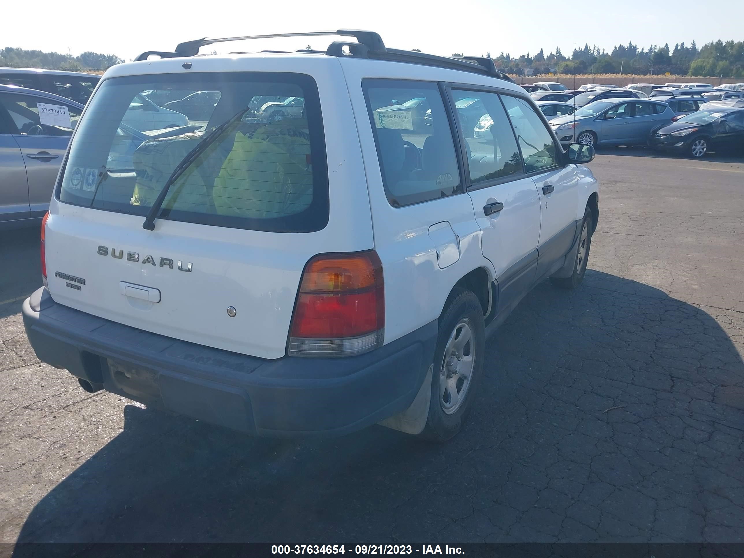 Photo 3 VIN: JF1SF635XYH711614 - SUBARU FORESTER 