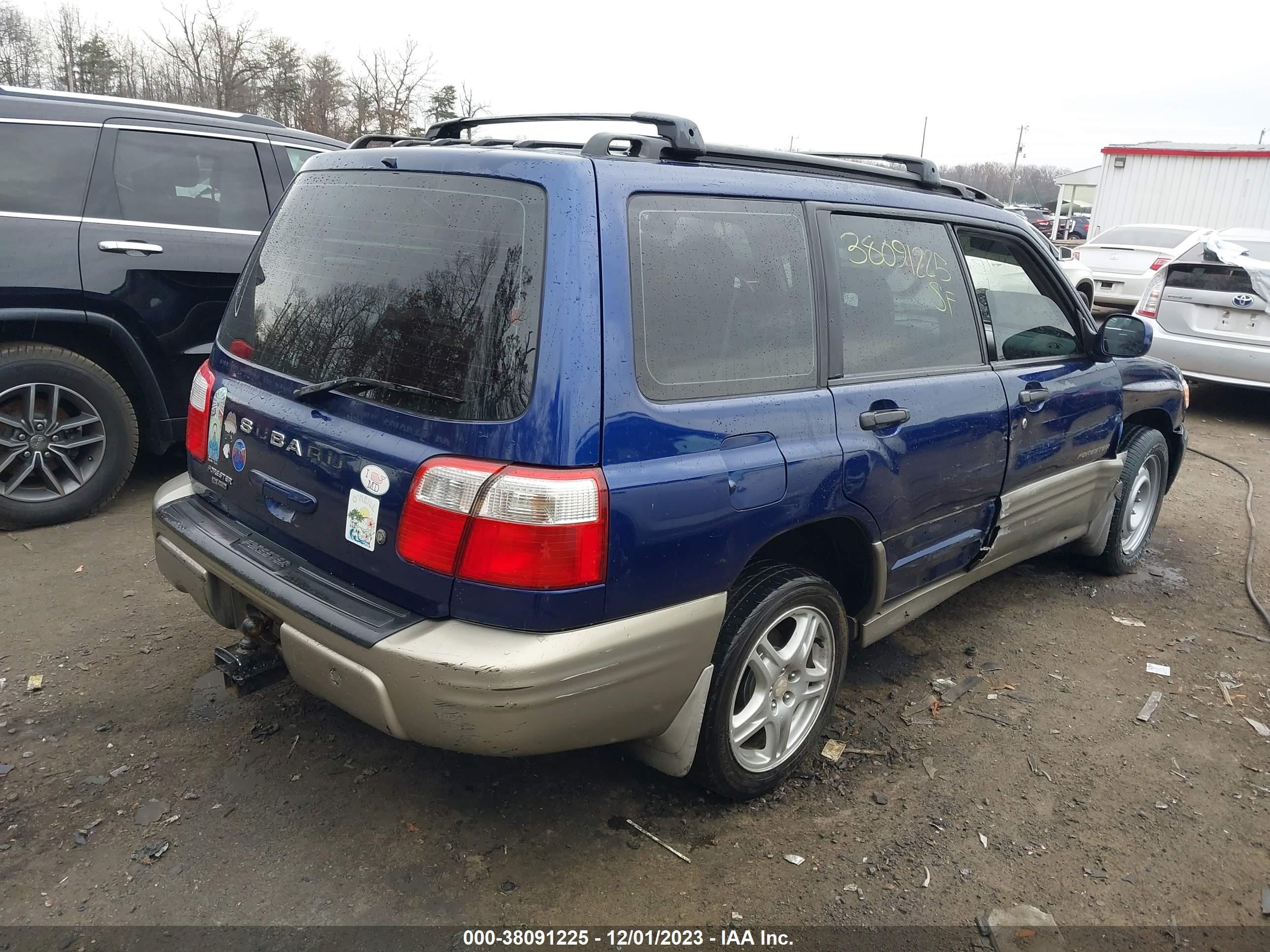 Photo 3 VIN: JF1SF65511H750031 - SUBARU FORESTER 