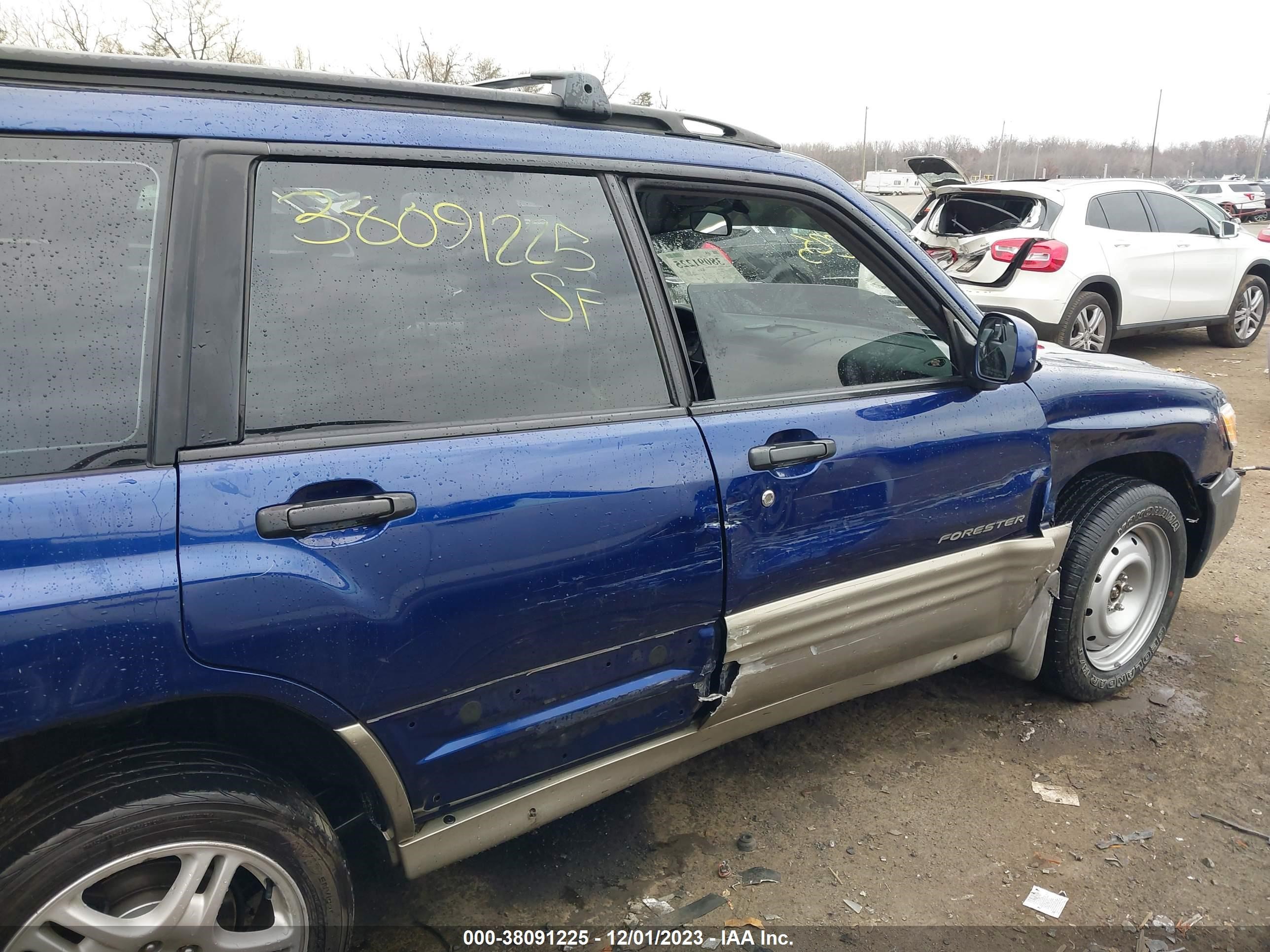 Photo 5 VIN: JF1SF65511H750031 - SUBARU FORESTER 