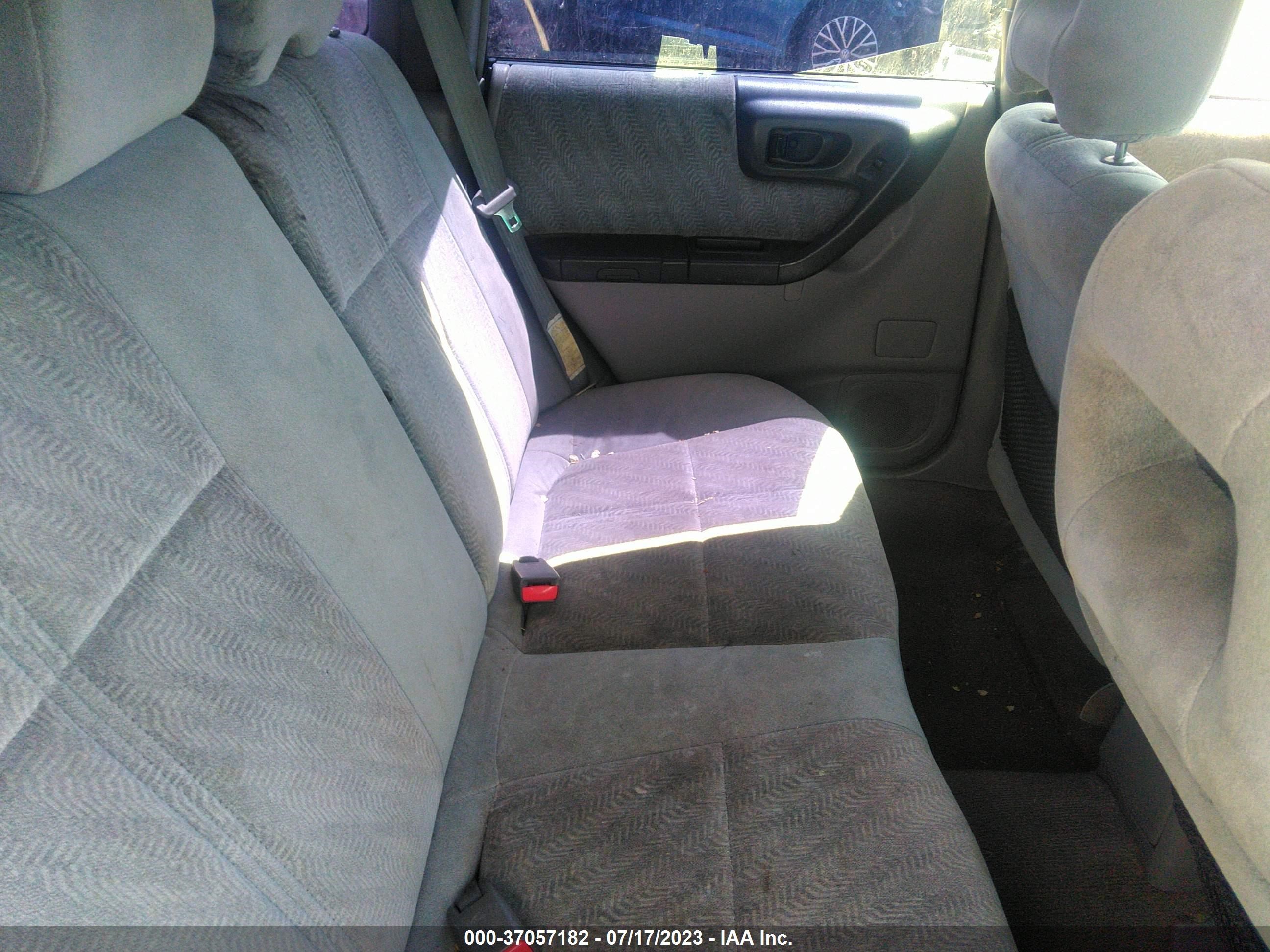 Photo 7 VIN: JF1SF65511H750692 - SUBARU FORESTER 