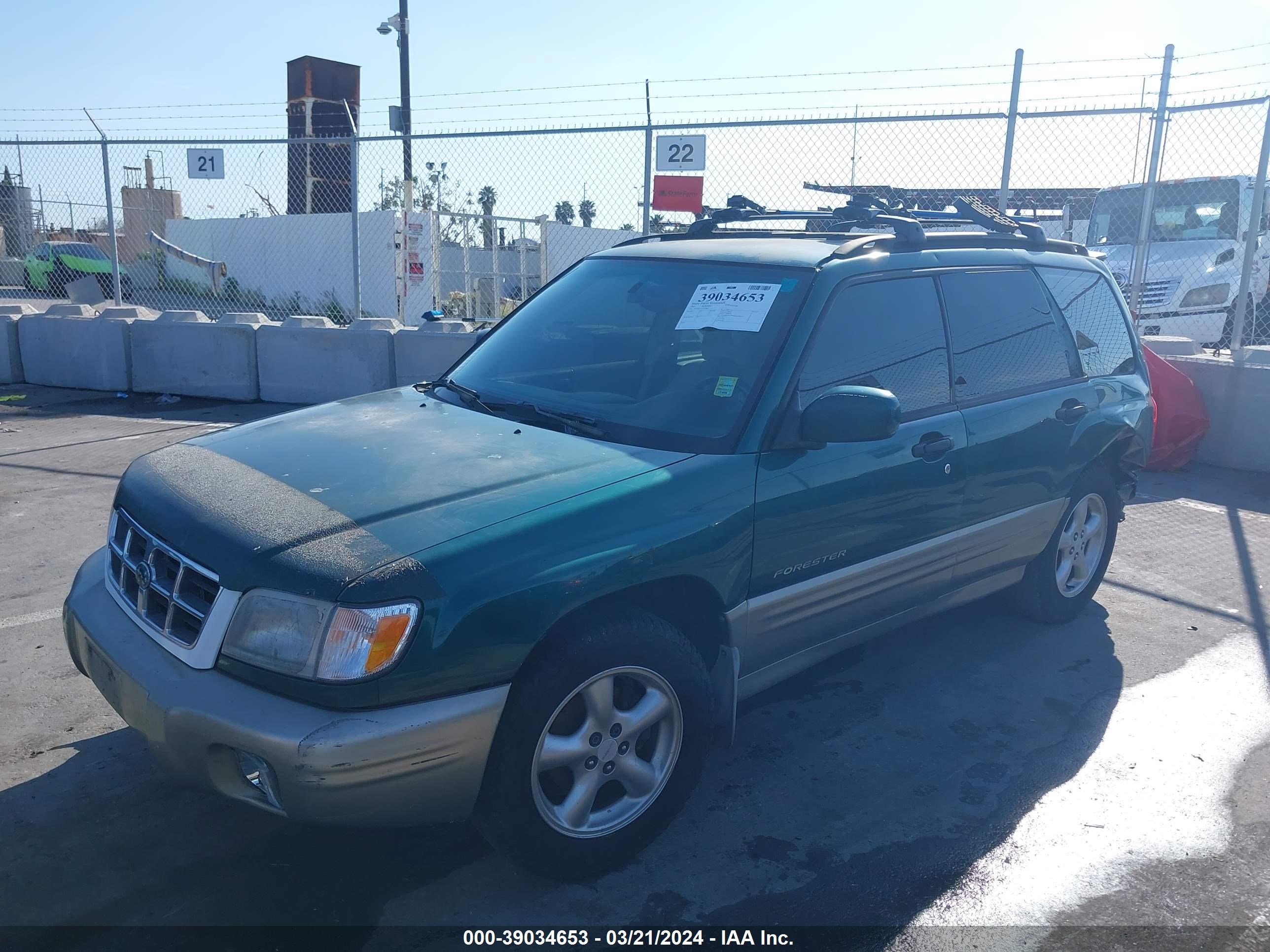 Photo 1 VIN: JF1SF65521G758631 - SUBARU FORESTER 