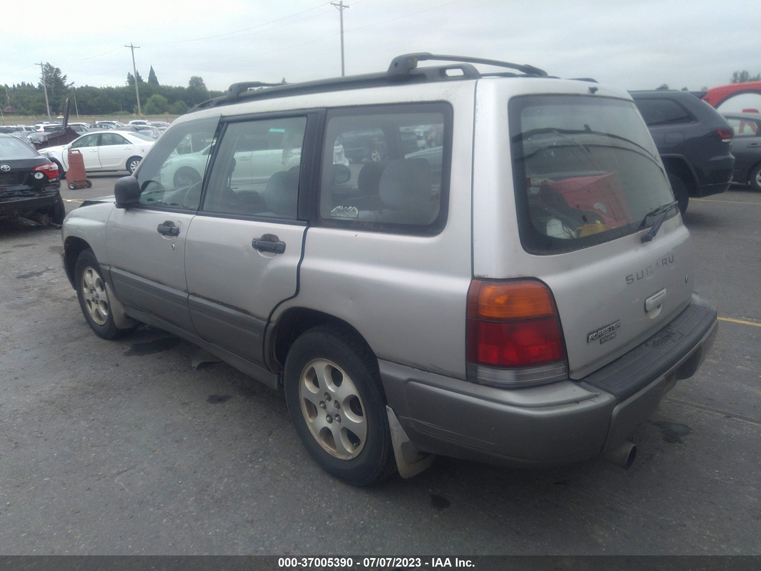 Photo 2 VIN: JF1SF6554XH721843 - SUBARU FORESTER 