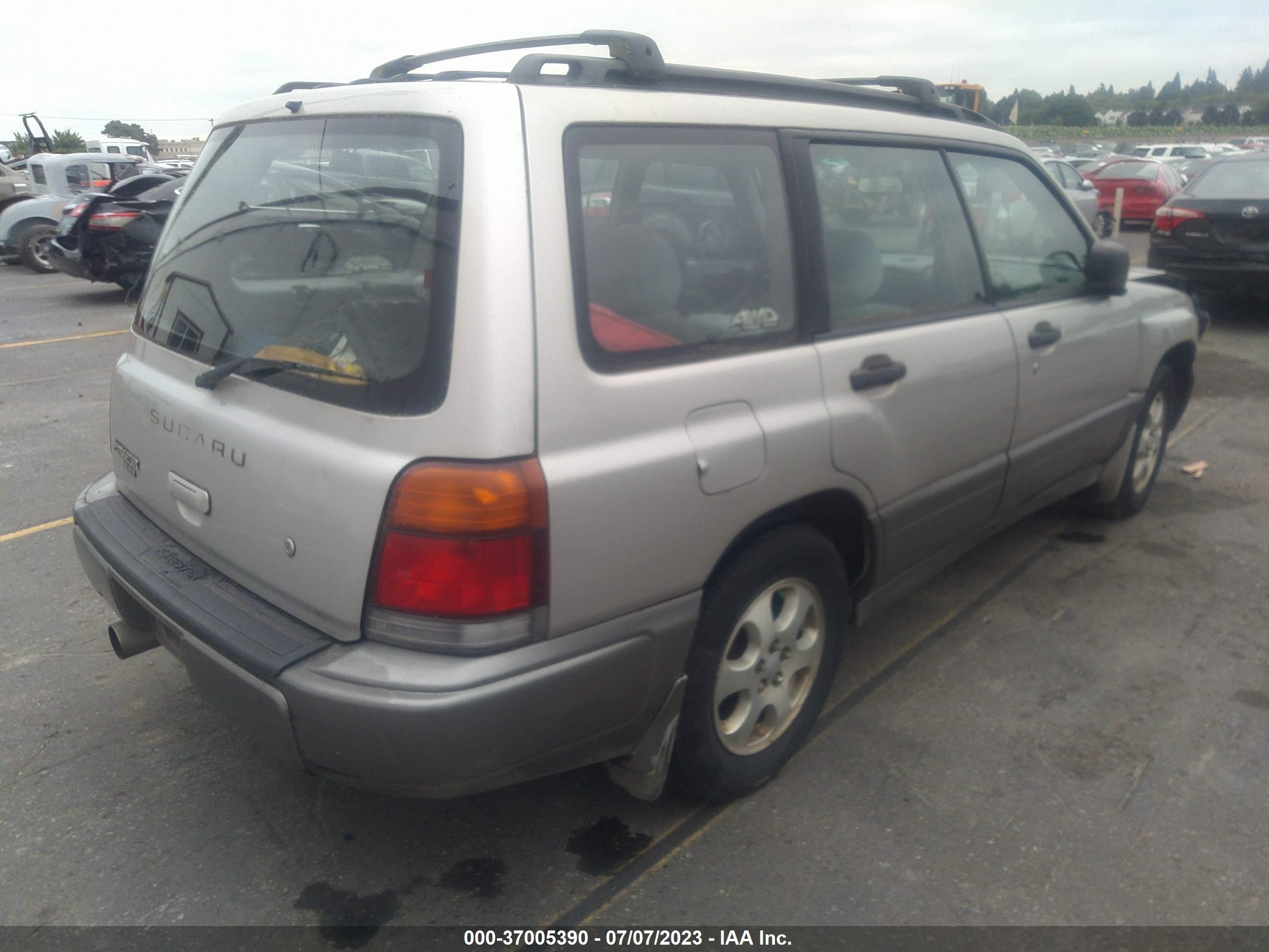 Photo 3 VIN: JF1SF6554XH721843 - SUBARU FORESTER 