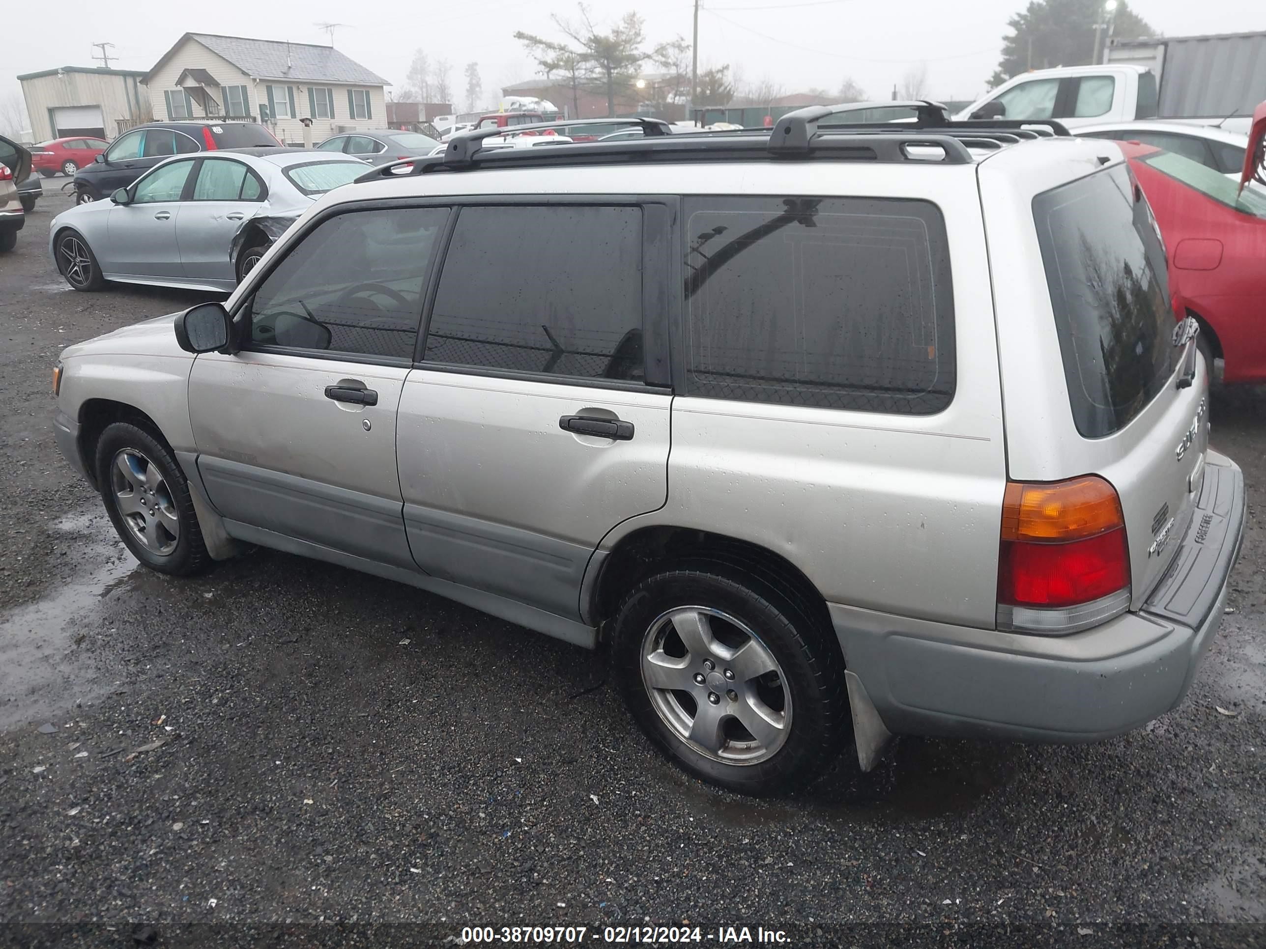 Photo 13 VIN: JF1SF6559YH725369 - SUBARU FORESTER 