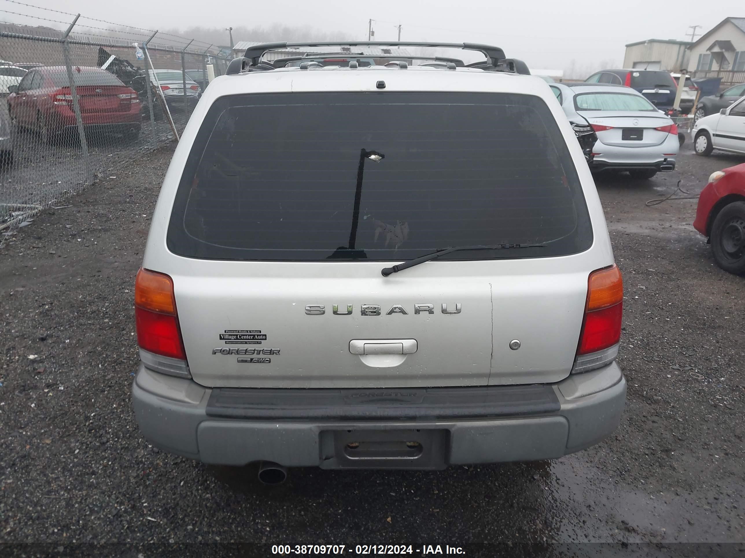 Photo 15 VIN: JF1SF6559YH725369 - SUBARU FORESTER 