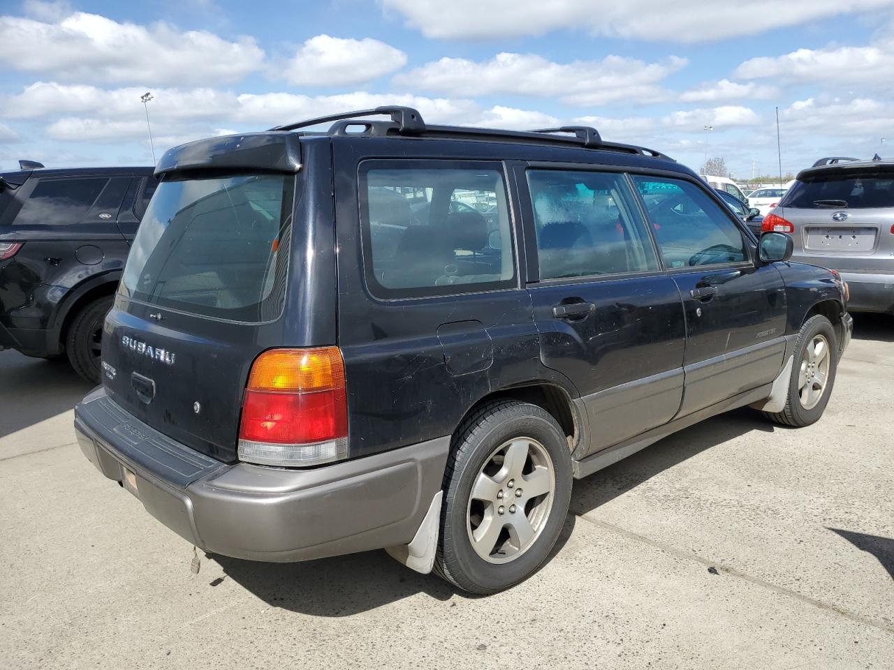 Photo 2 VIN: JF1SF655XWH755185 - SUBARU FORESTER 