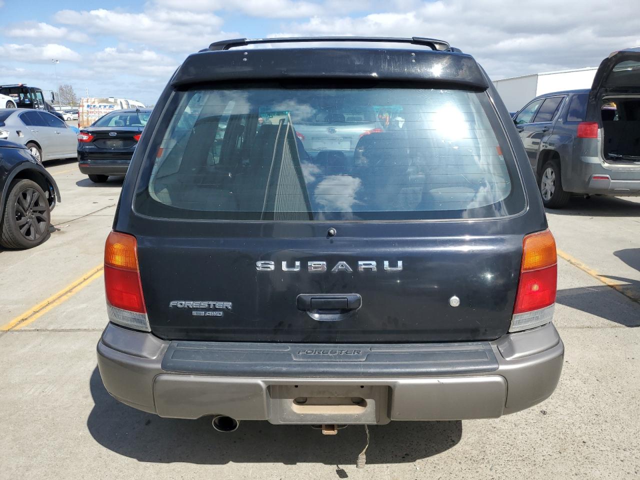 Photo 5 VIN: JF1SF655XWH755185 - SUBARU FORESTER 