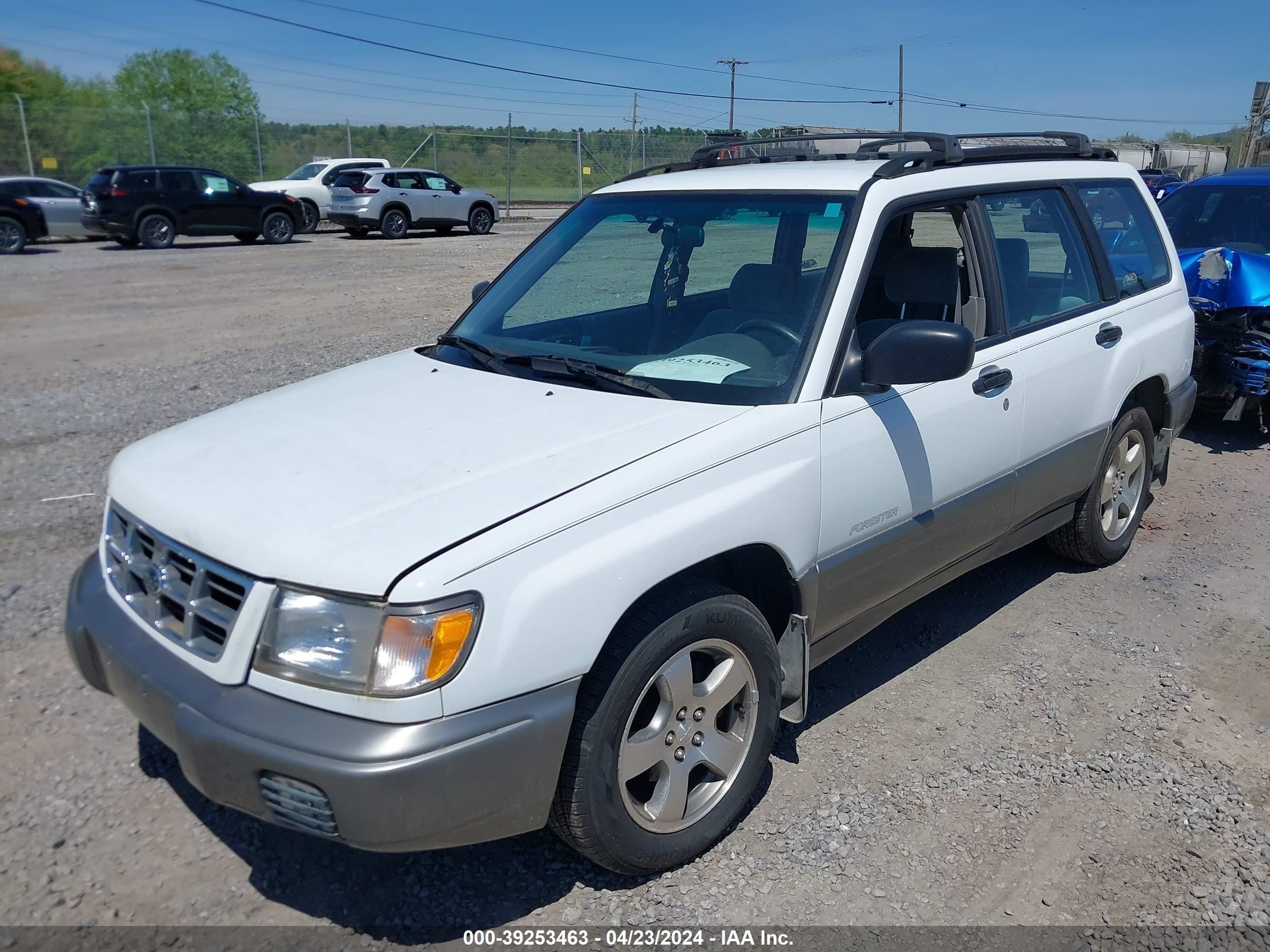 Photo 1 VIN: JF1SF655XYH700609 - SUBARU FORESTER 