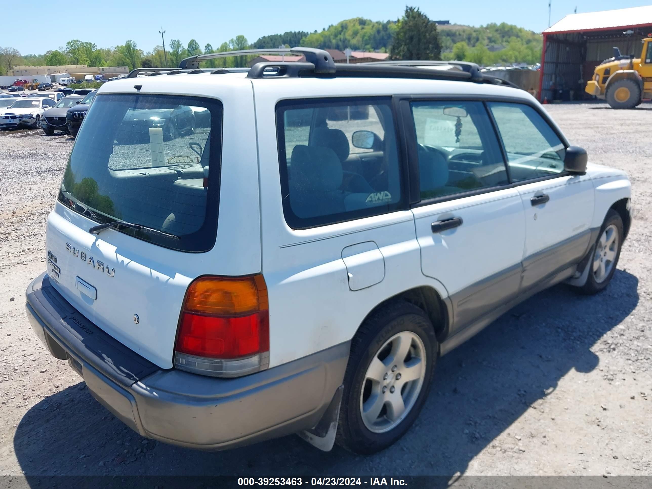 Photo 3 VIN: JF1SF655XYH700609 - SUBARU FORESTER 