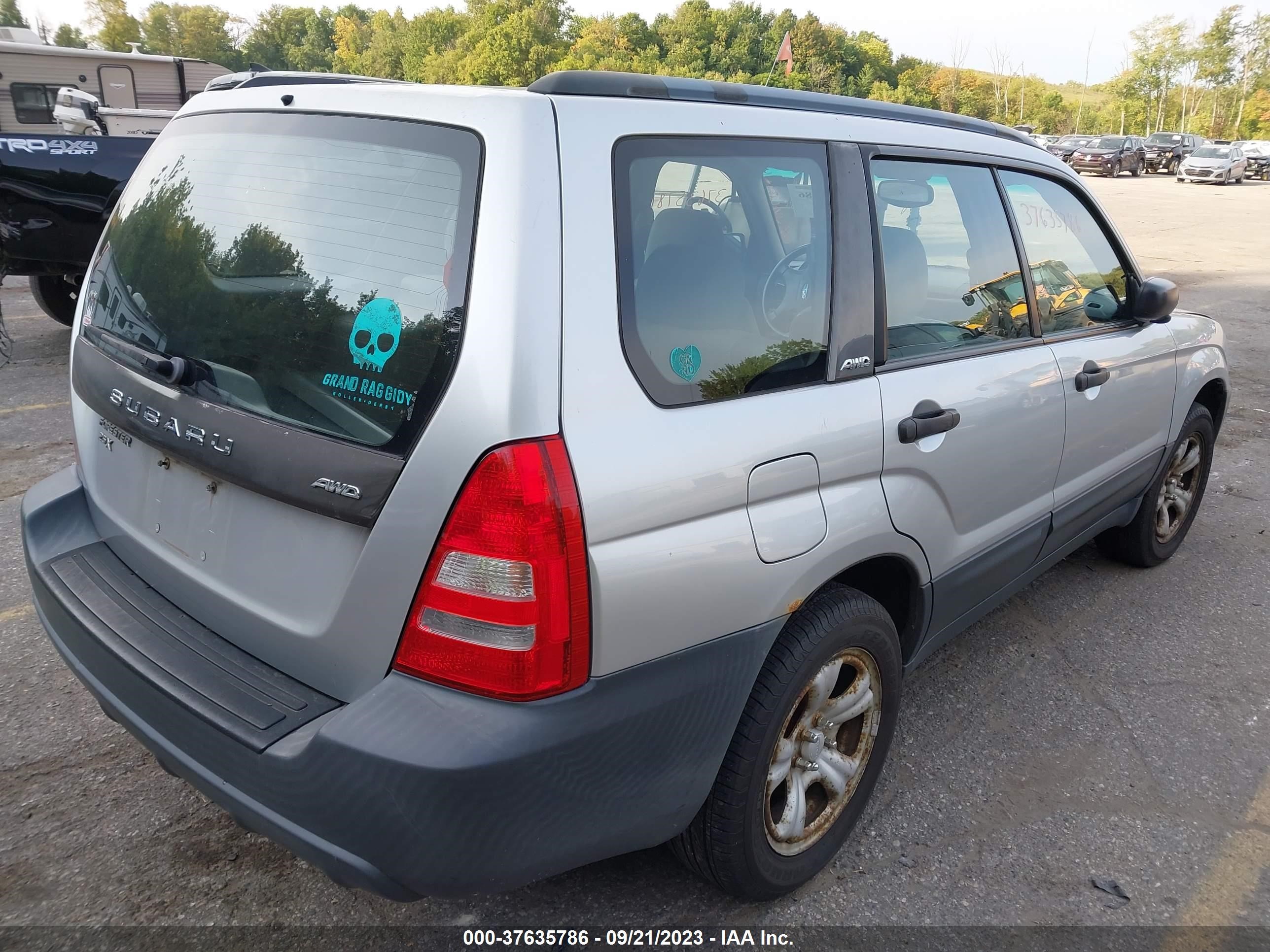 Photo 3 VIN: JF1SG63604H767996 - SUBARU FORESTER 