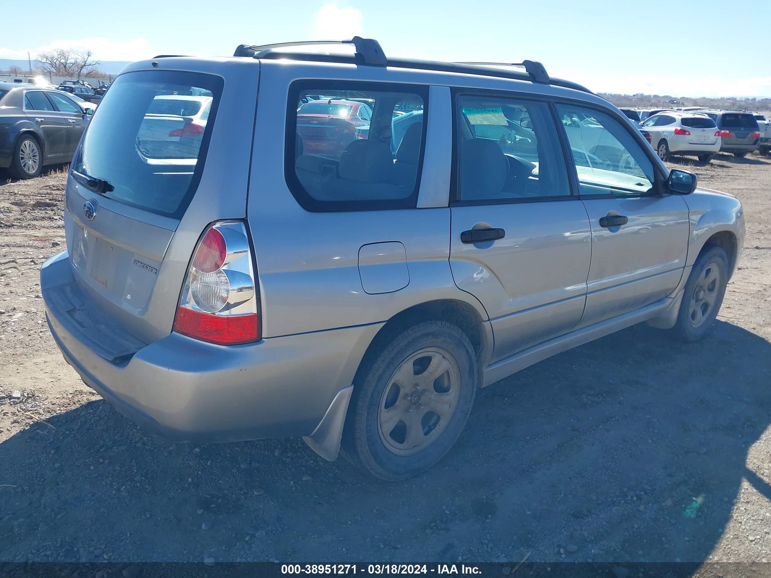 Photo 3 VIN: JF1SG63606H716257 - SUBARU FORESTER 