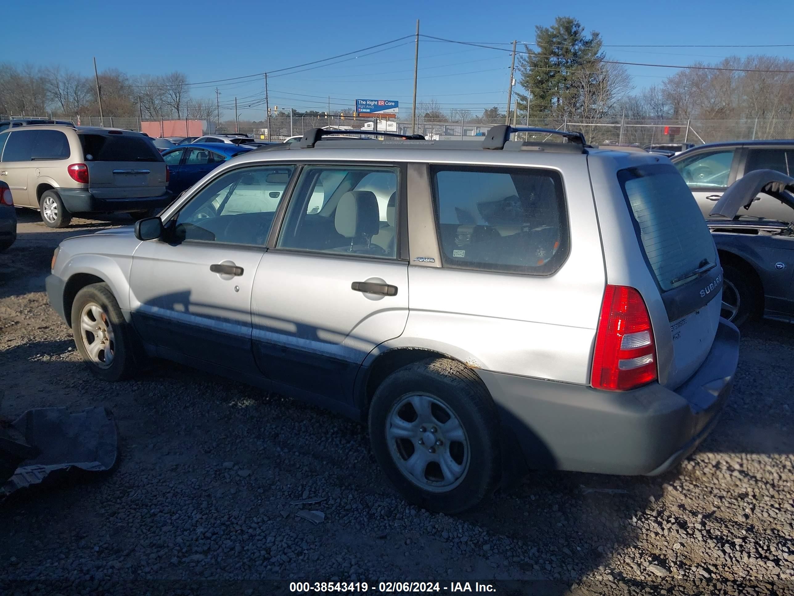 Photo 3 VIN: JF1SG63614H727555 - SUBARU FORESTER 