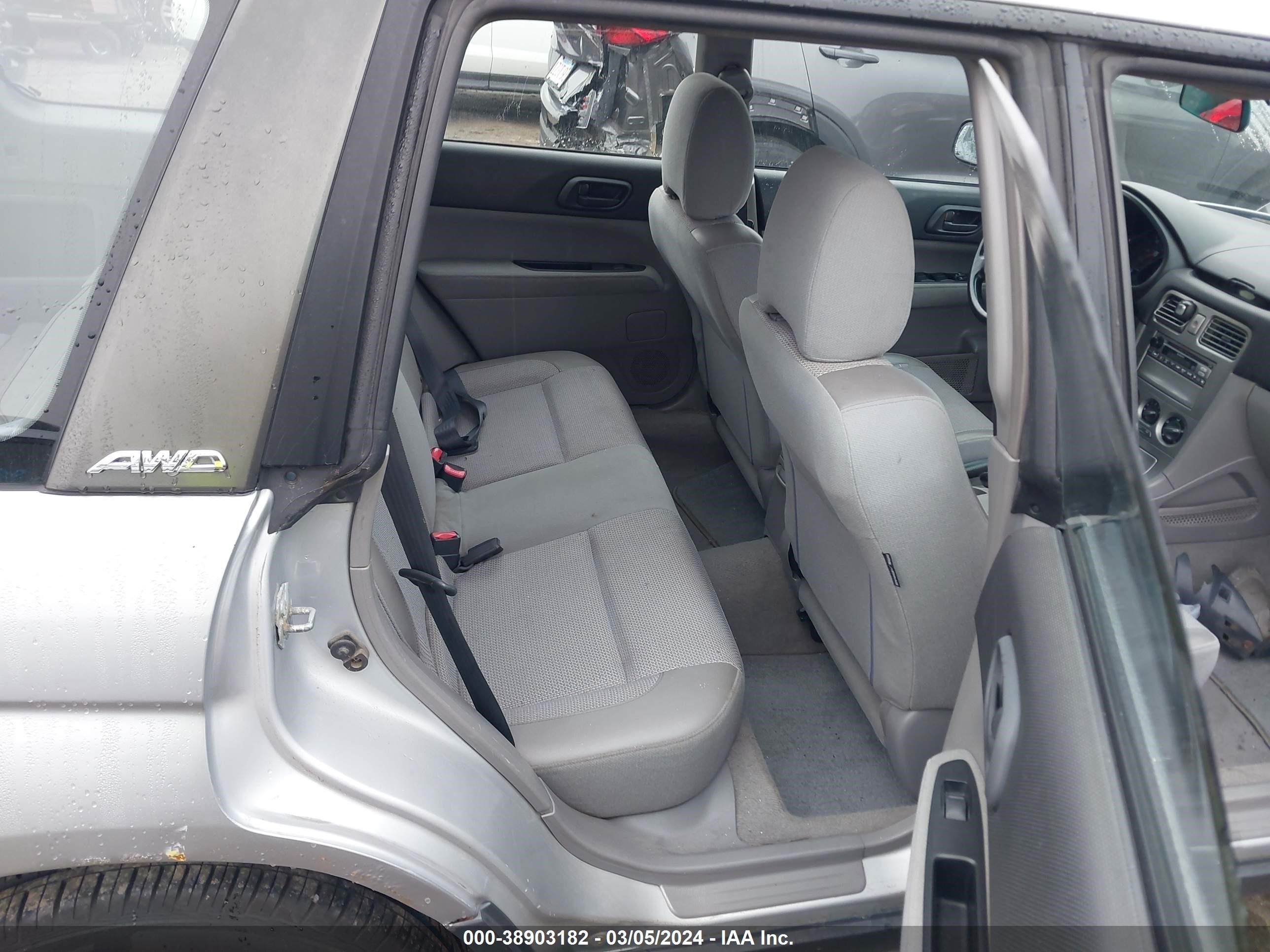 Photo 7 VIN: JF1SG63614H739141 - SUBARU FORESTER 