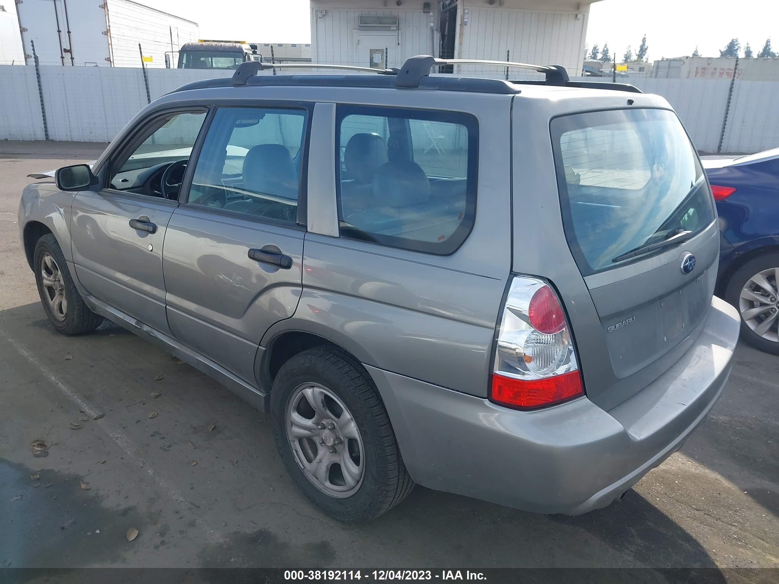 Photo 2 VIN: JF1SG63616H707289 - SUBARU FORESTER 