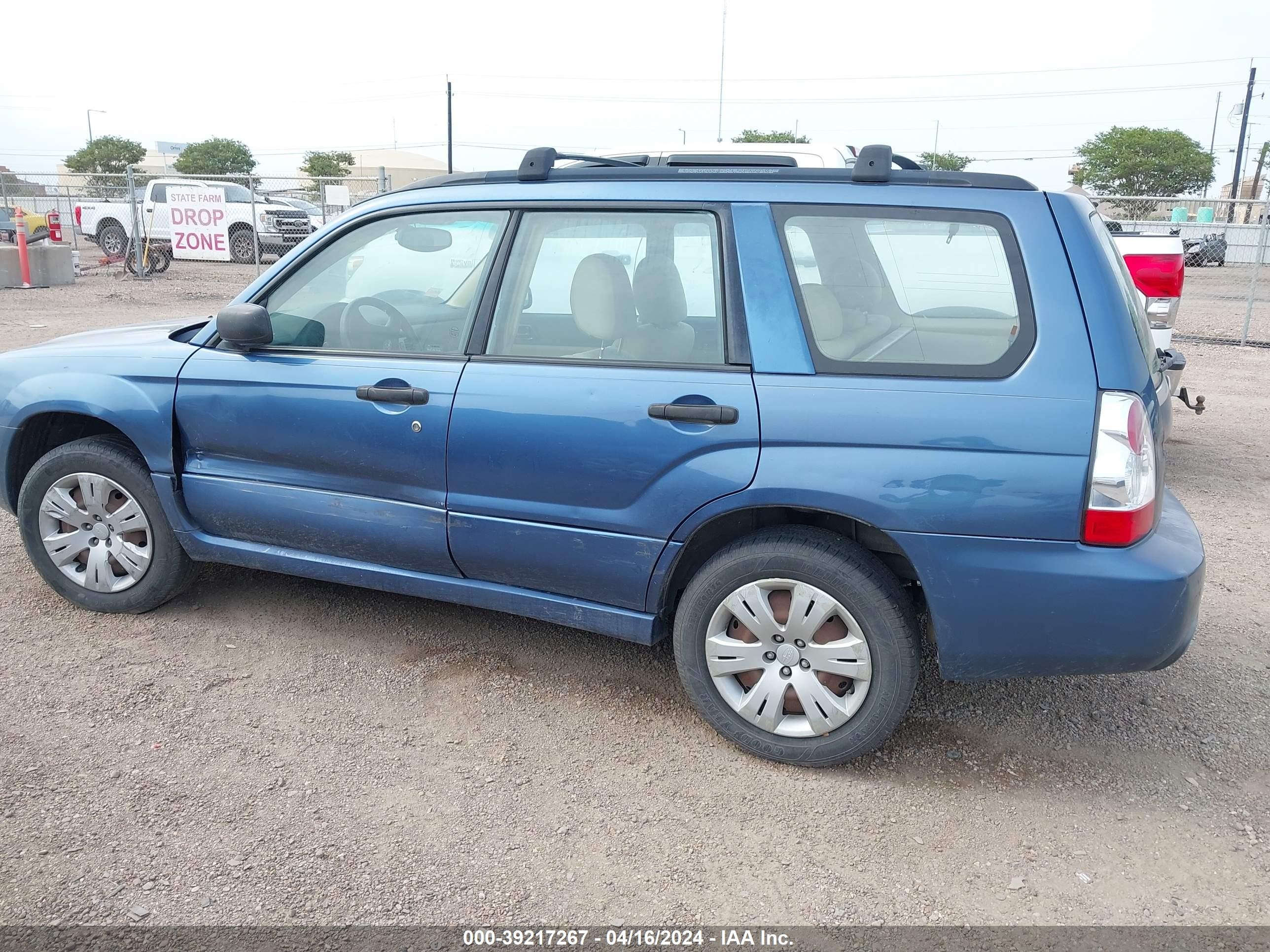 Photo 2 VIN: JF1SG63618H707795 - SUBARU FORESTER 